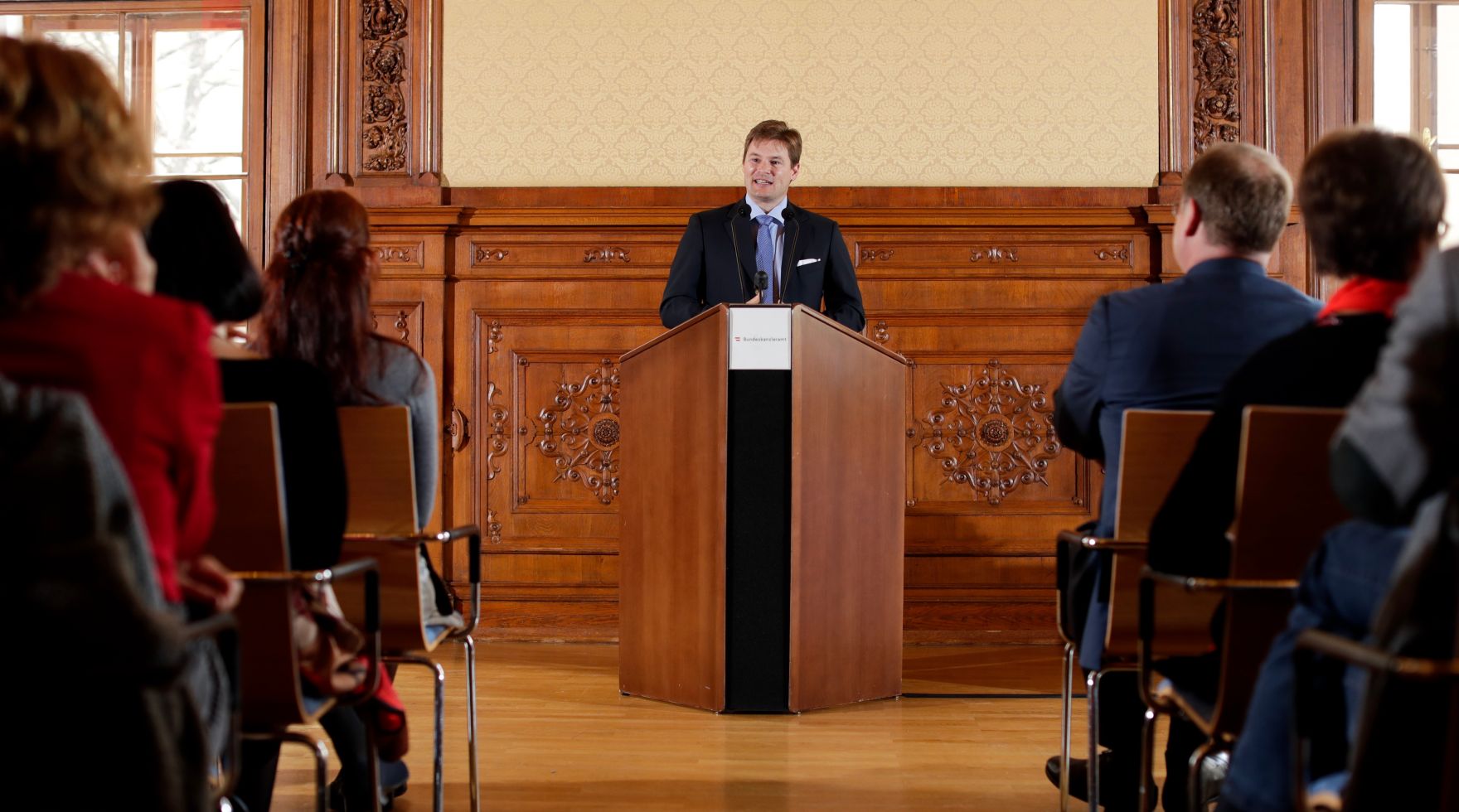 Am 7. November 2018 &uuml;berreichte Christian Kircher das &Ouml;sterreichische Ehrenkreuz f&uuml;r Wissenschaft und Kunst I. Klasse an Gregor Hatala (im Bild).