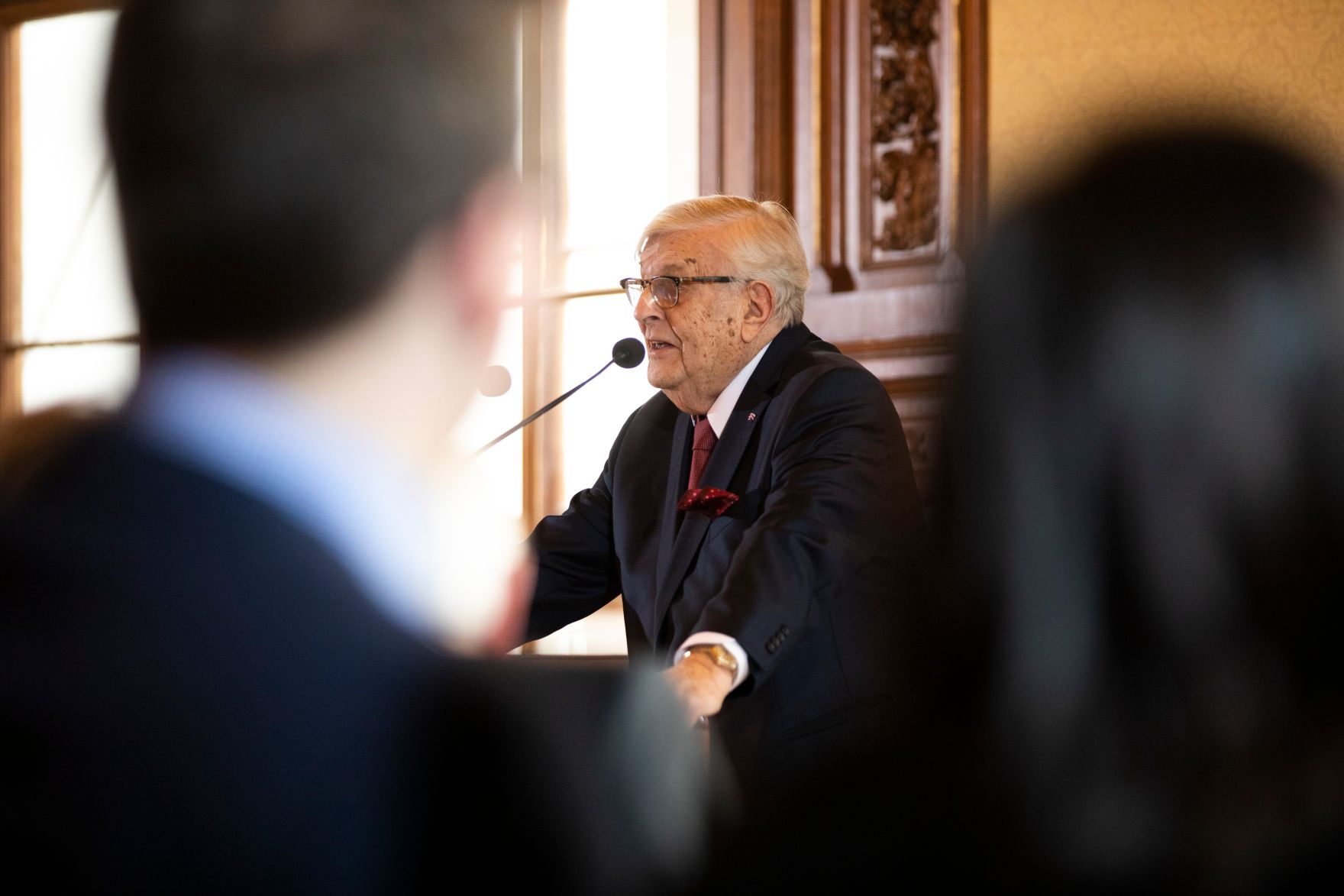 Am 3. Dezember 2018 wurden die Goldenen Ehrenzeichen f&uuml;r Verdienste um die Republik &Ouml;sterreich an Gerhard Heinz (im Bild) und Helmut Steubl &uuml;berreicht.