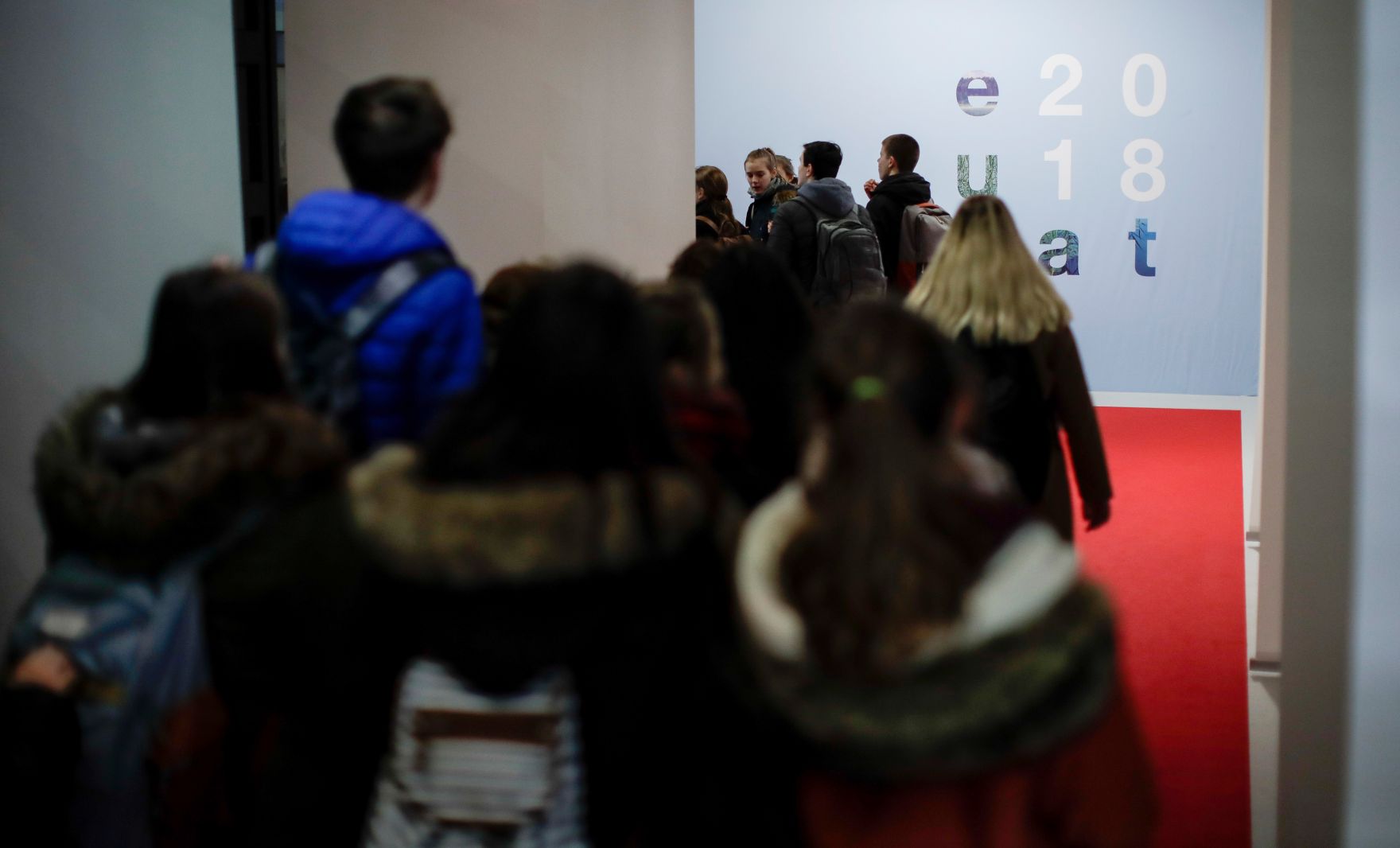 Am 19. Dezember 2018 fand eine Tag der offenen T&uuml;r im Austria Center Vienna statt zum Abschluss des EU-Ratvorsitzes. Im Bild Sch&uuml;ler bei der Besichtigung der R&auml;ume.