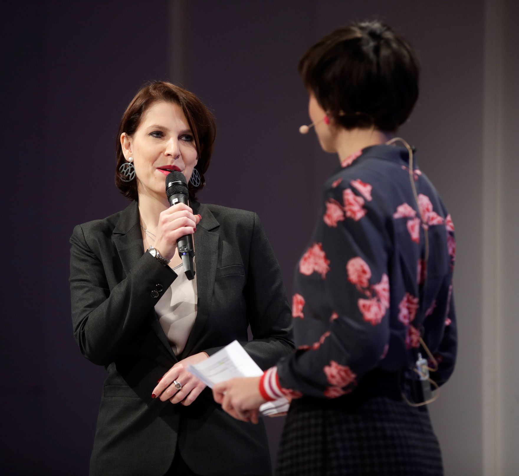 Am 19. Dezember 2018 fand eine Tag der offenen T&uuml;r im Austria Center Vienna statt zum Abschluss des EU-Ratvorsitzes. Im Bild Staatssekret&auml;rin Karoline Edtstadler (l.).