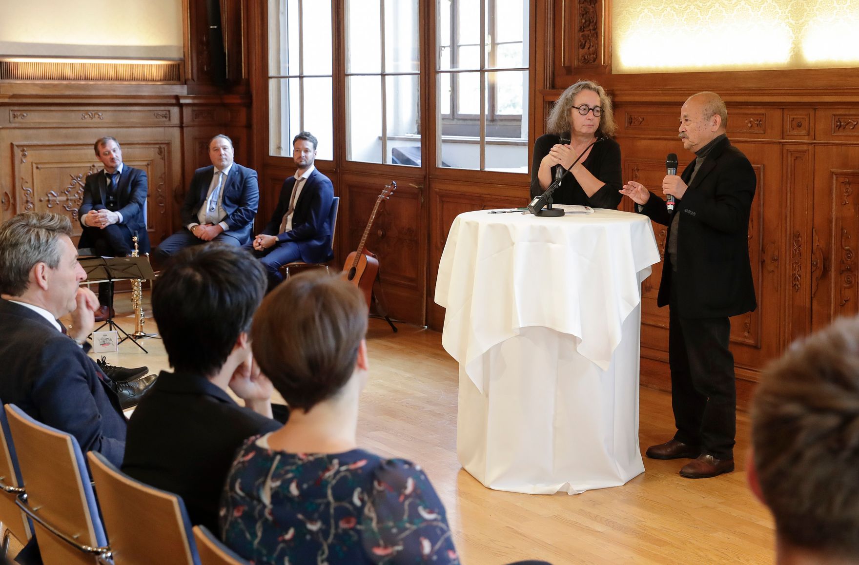 Am 11. Oktober 2019 &uuml;berreichte Sektionschef J&uuml;rgen Meindl den &Ouml;sterreichischen Staatspreis f&uuml;r k&uuml;nstlerische Fotografie an Seiichi Furuya.