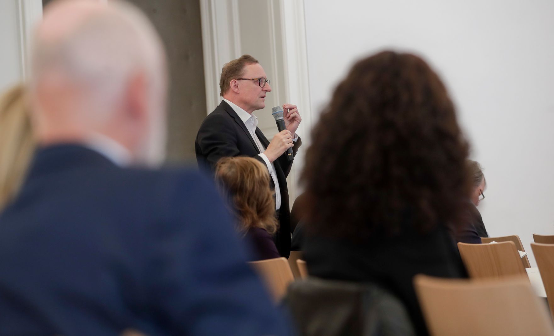 Am 11. Oktober 2019 nahm Bundeskanzlerin Brigitte Bierlein an dem Treffen der deutschsprachigen Ethikkommissionen zum Thema &quot;Desinformation in der Medizin&quot; teil.