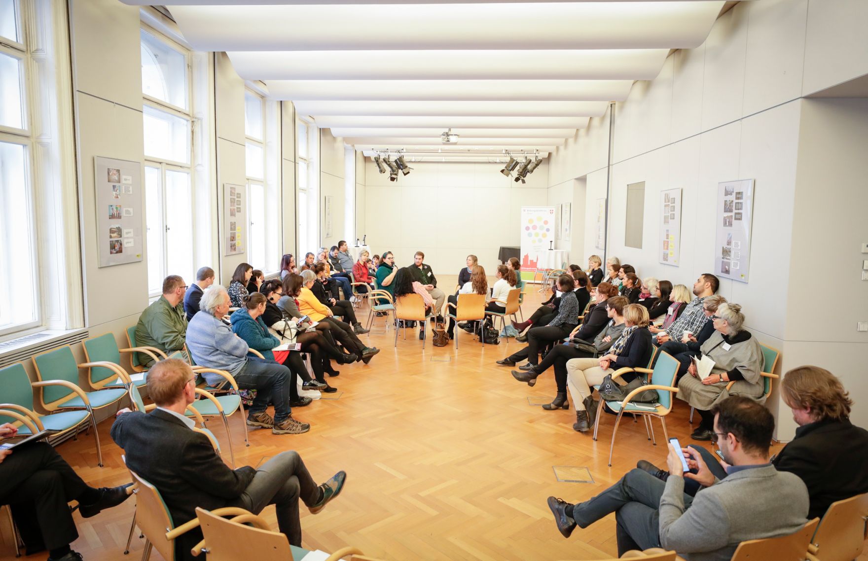 Am 19. November 2019 fand die 24. Roma Dialogplattform im Bundeskanzleramt zur Pr&auml;sentation der neuen ESF Roma Empowerment-Projekte.