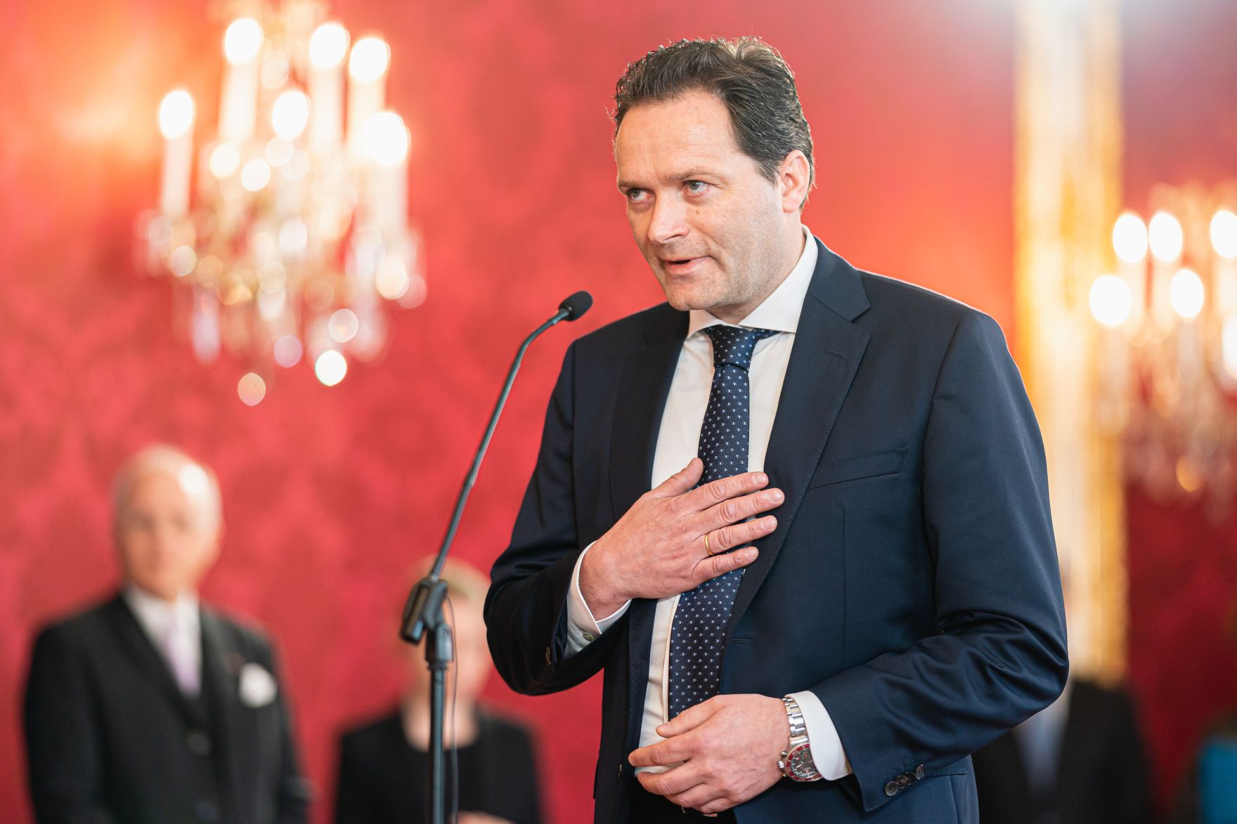 Am 18. Mai 2022 wurde Bundesminister Norbert Totschnig (im Bild) angelobt.