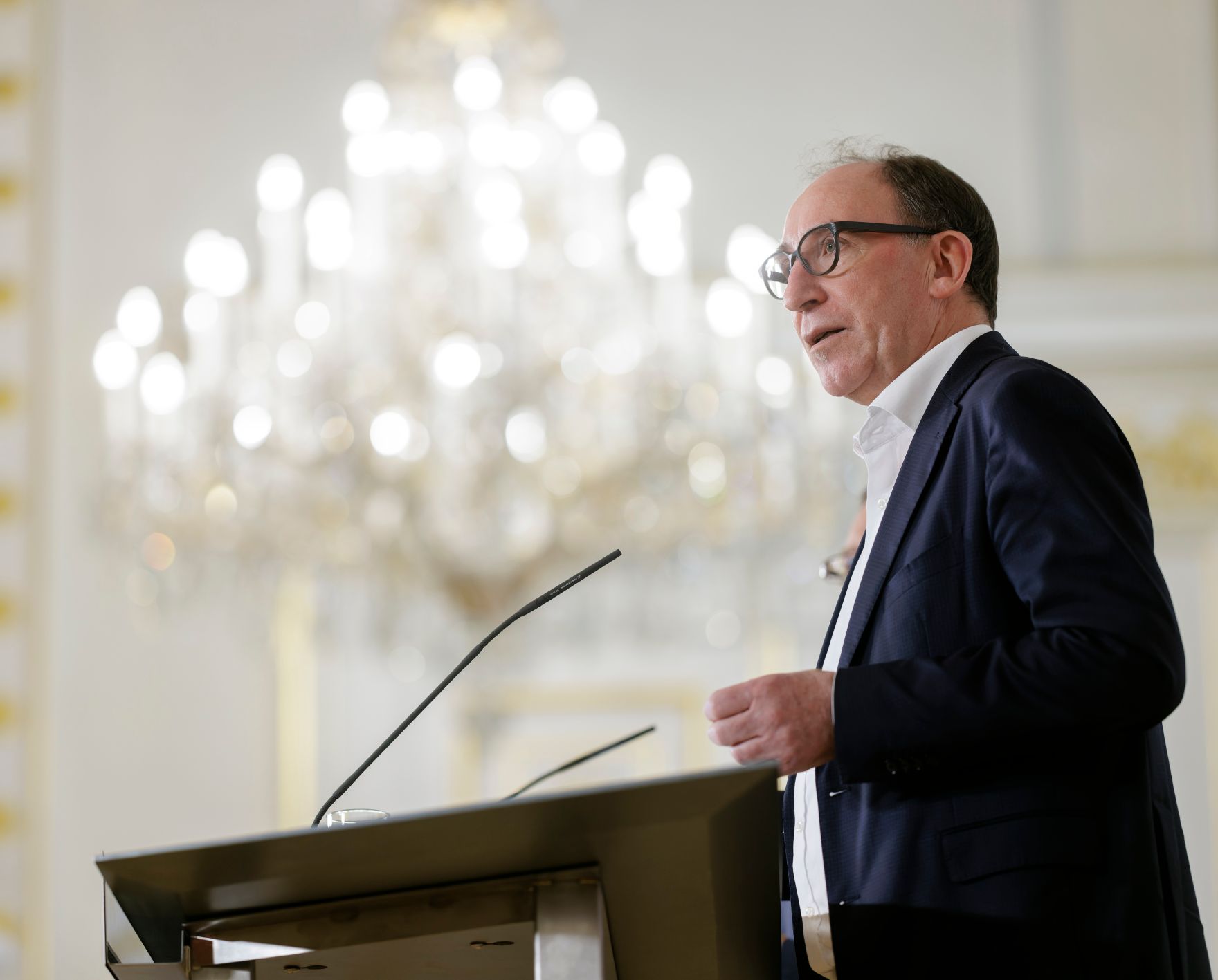 Am 22. M&auml;rz 2023 nahmen Bundesminister Johannes Rauch (im Bild) und Klubobmann August W&ouml;ginger am Pressefoyer nach dem Ministerrat teil.