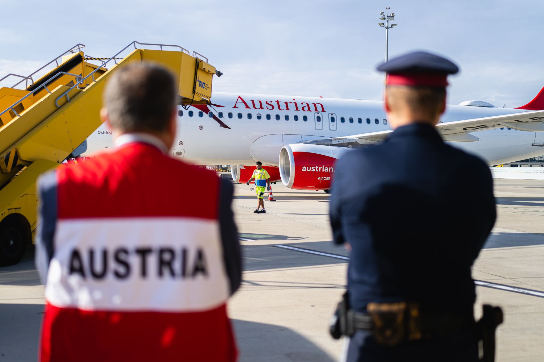 Am 12. Oktober 2023 landete der erste Evakuierungsflug f&uuml;r &Ouml;sterreicherinnen und &Ouml;sterreicher aus Israel am Flughafen Schwechat.