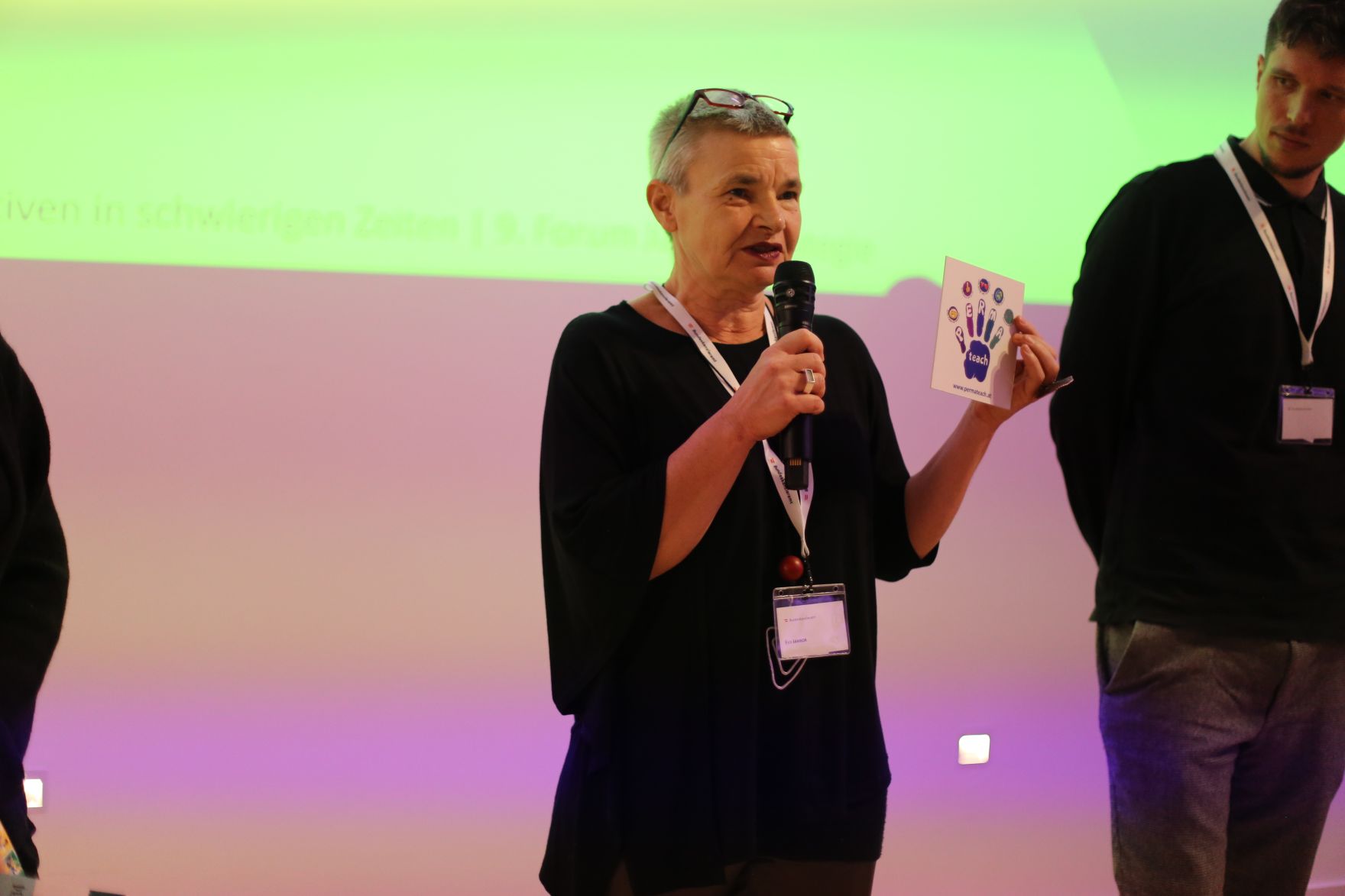 Am 28. November 2023 fand das 9. Forum Jugendstrategie unter dem Titel &quot;Jugend und Krisen: Initiativen in schwierigen Zeiten&quot; statt.