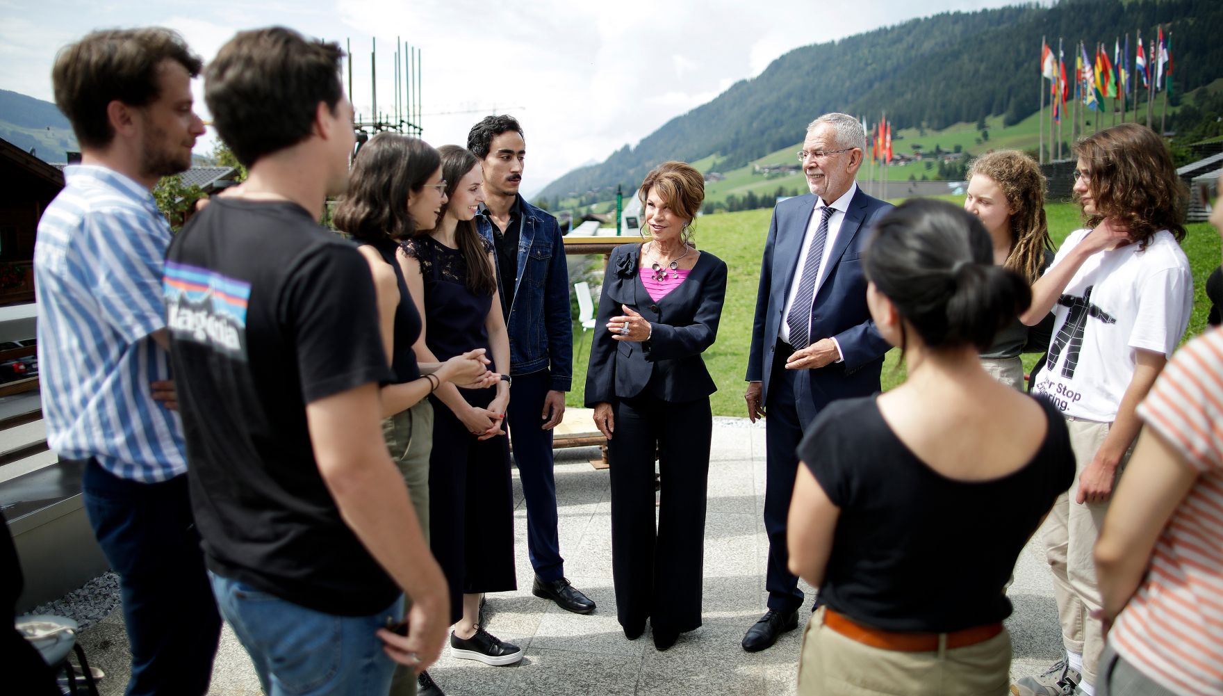 Am 25. August 2019 nahm Bundeskanzlerin Brigitte Bierlein gemeinsam mit Bundespr&auml;sident Alexander Van der Bellen am Forum Alpbach teil.