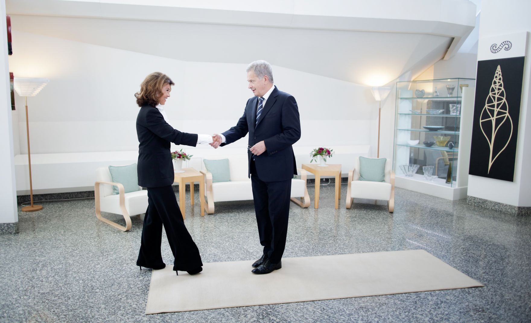 Am 16. September 2019 fand die Arbeitsreise von Bundeskanzlerin Brigitte Bierlein (l.) in Helsinki statt. Im Bild mit dem finnischen Pr&auml;sident Sauli Niinist&ouml; (r.).
