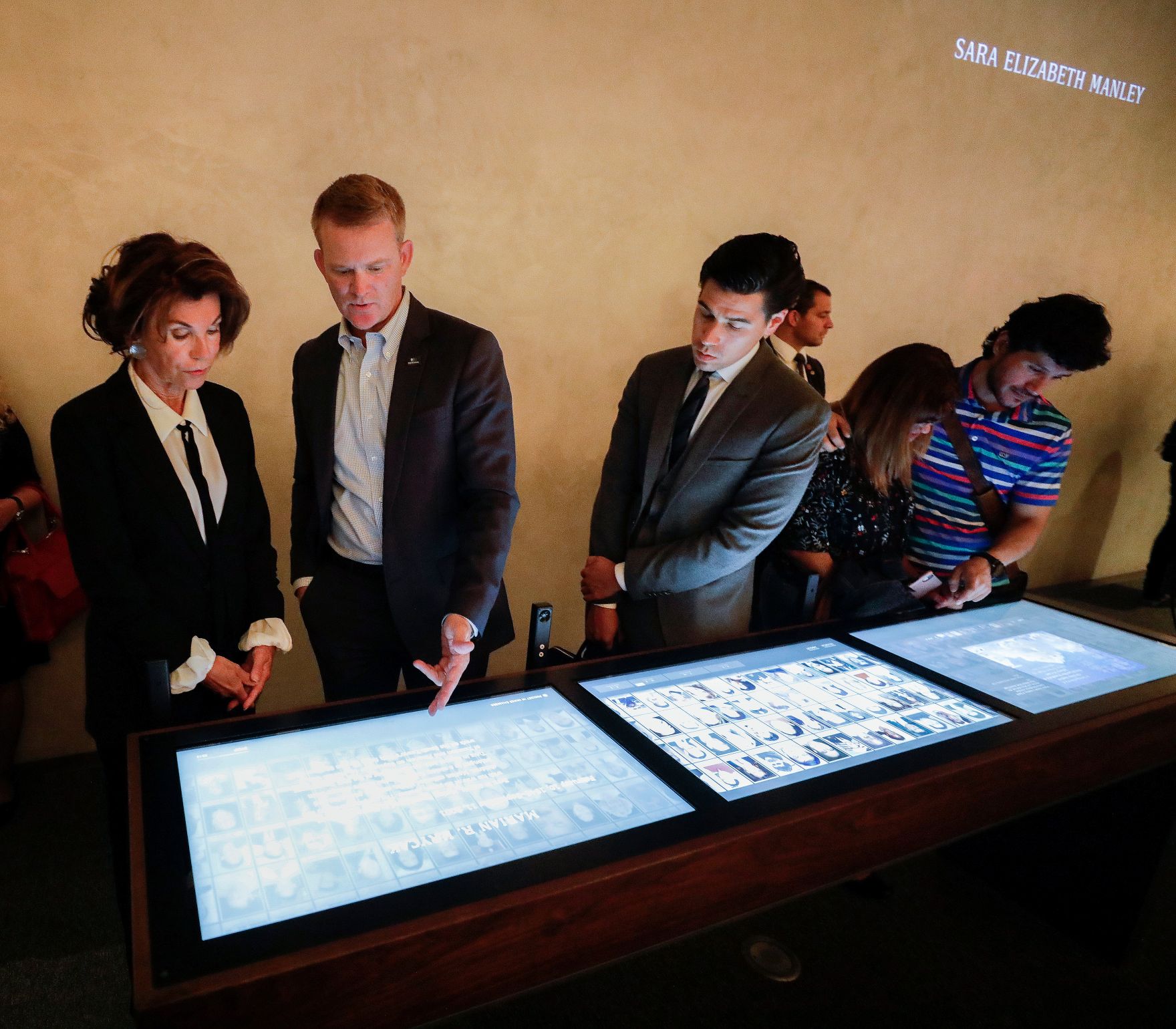 Am 21. September 2019 reiste Bundeskanzlerin Brigitte Bierlein anl&auml;sslich der UN-Generalversammlung nach New York. Im Bild bei der F&uuml;hrung durch das Museum.