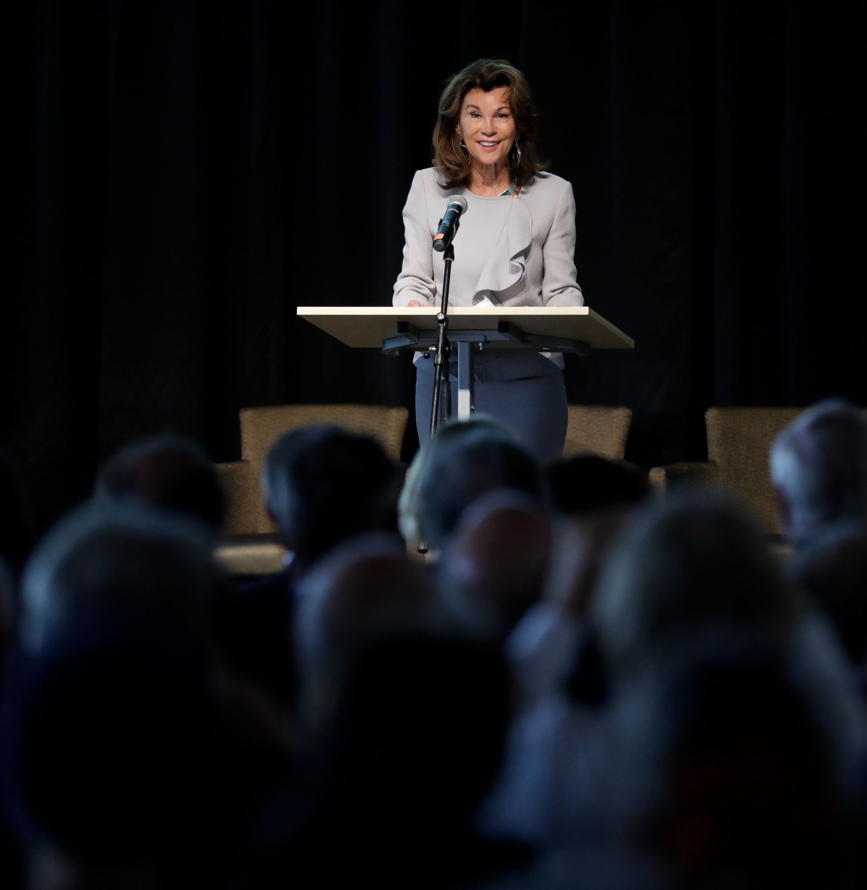 Am 11. Oktober 2019 er&ouml;ffnete Bundeskanzlerin Brigitte Bierlein, selbst ehemalige Sch&uuml;lerin und Absolventin, den Festakt anl&auml;sslich des 150-Jahr-Jubil&auml;ums des Bundesgymnasiums und des Bundesrealgymnasiums Kundmanngasse in Wien. Frauen-, Familien- und Jugendministerin Ines Stilling erinnerte in der anschlie&szlig;enden Festrede an das Gr&uuml;ndungsjahr der Schule im Jahr 1869, in dem der Schulbesuch f&uuml;r M&auml;dchen verpflichtend eingef&uuml;hrt wurde. Am heutigen Internationalen Tag der M&auml;dchenrechte sei es &ndash; zumindest in &Ouml;sterreich &ndash; selbstverst&auml;ndlich, dass M&auml;dchen in die Schule gehen und ihr Recht auf Bildung und Ausbildung selbstbestimmt leben.