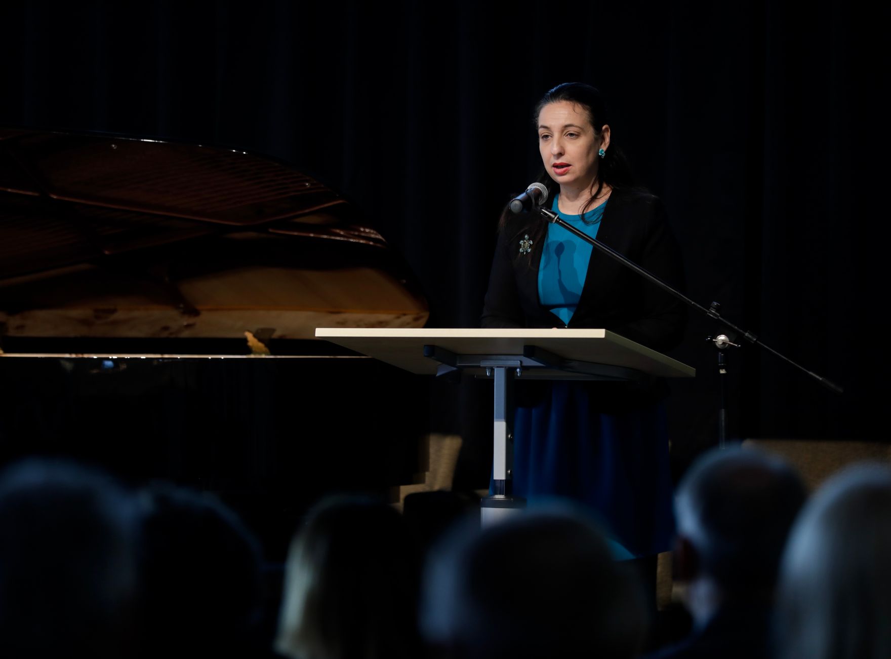 Am 11. Oktober 2019 er&ouml;ffnete Bundeskanzlerin Brigitte Bierlein, selbst ehemalige Sch&uuml;lerin und Absolventin, den Festakt anl&auml;sslich des 150-Jahr-Jubil&auml;ums des Bundesgymnasiums und des Bundesrealgymnasiums Kundmanngasse in Wien. Frauen-, Familien- und Jugendministerin Ines Stilling erinnerte in der anschlie&szlig;enden Festrede an das Gr&uuml;ndungsjahr der Schule im Jahr 1869, in dem der Schulbesuch f&uuml;r M&auml;dchen verpflichtend eingef&uuml;hrt wurde. Am heutigen Internationalen Tag der M&auml;dchenrechte sei es &ndash; zumindest in &Ouml;sterreich &ndash; selbstverst&auml;ndlich, dass M&auml;dchen in die Schule gehen und ihr Recht auf Bildung und Ausbildung selbstbestimmt leben.