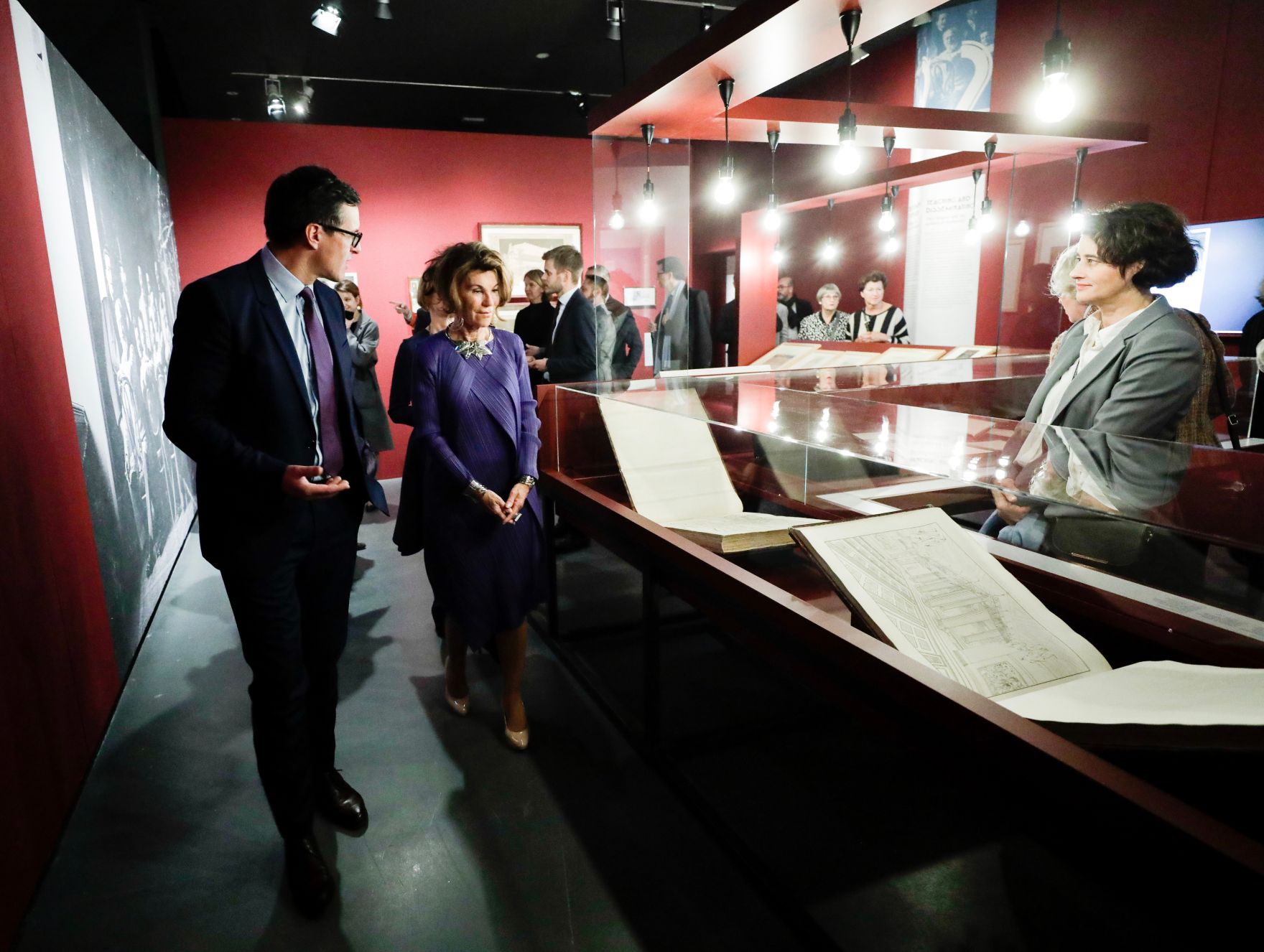 Am 12. November 2019 er&ouml;ffnete Bundeskanzlerin Brigitte Bierlein (im Bild) im Rahmen ihrer Paris Reise die Ausstellung &quot;Saison Viennoise&quot; im Architekturmuseum Cit&eacute; de l'architecture &amp; du patrimoine.