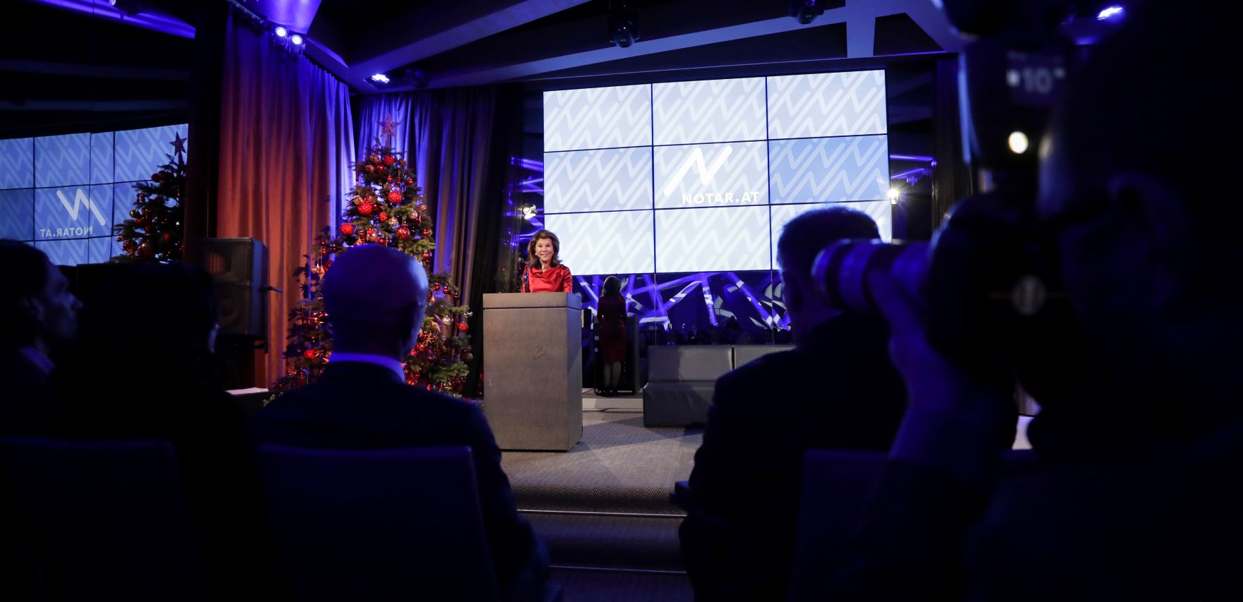 Am 27. November 2019 nahm Bundeskanzlerin Brigitte Bierlein (im Bild) an der Einf&uuml;hrung des neuen Notariatskammer Pr&auml;sidenten Michael Umfahrer teil.