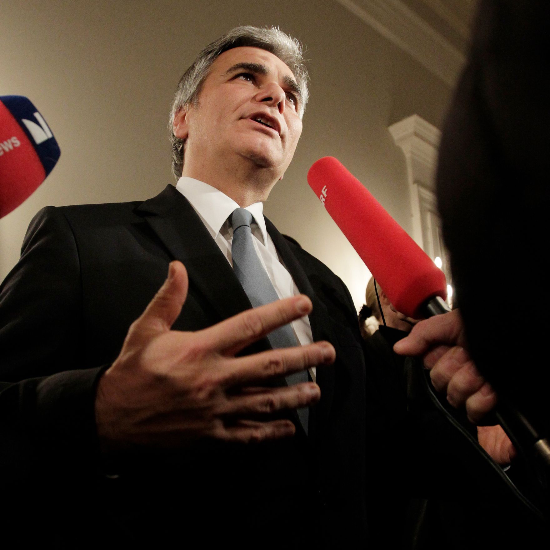 Am 22. November 2010 lud Bundeskanzler Werner Faymann Vertreterinnen und Vertreter der Universit&auml;ten und der Studierenden zu Gespr&auml;chen ein.