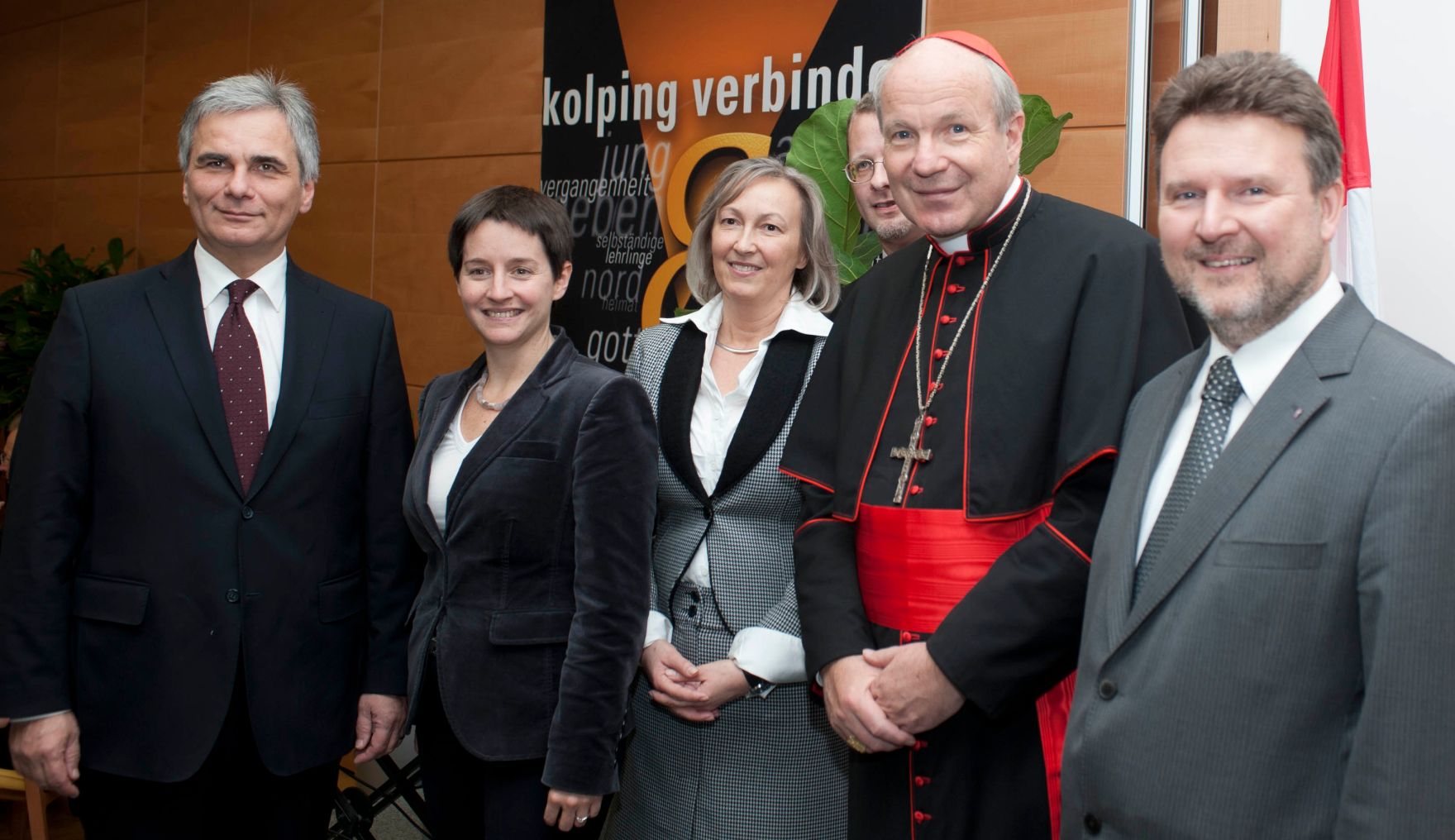 Am 11. November 2011 besuchte Bundeskanzler Werner Faymann die Er&ouml;ffnung des Kolpinghaus &quot;Gemeinsam Leben&quot; in Wien.