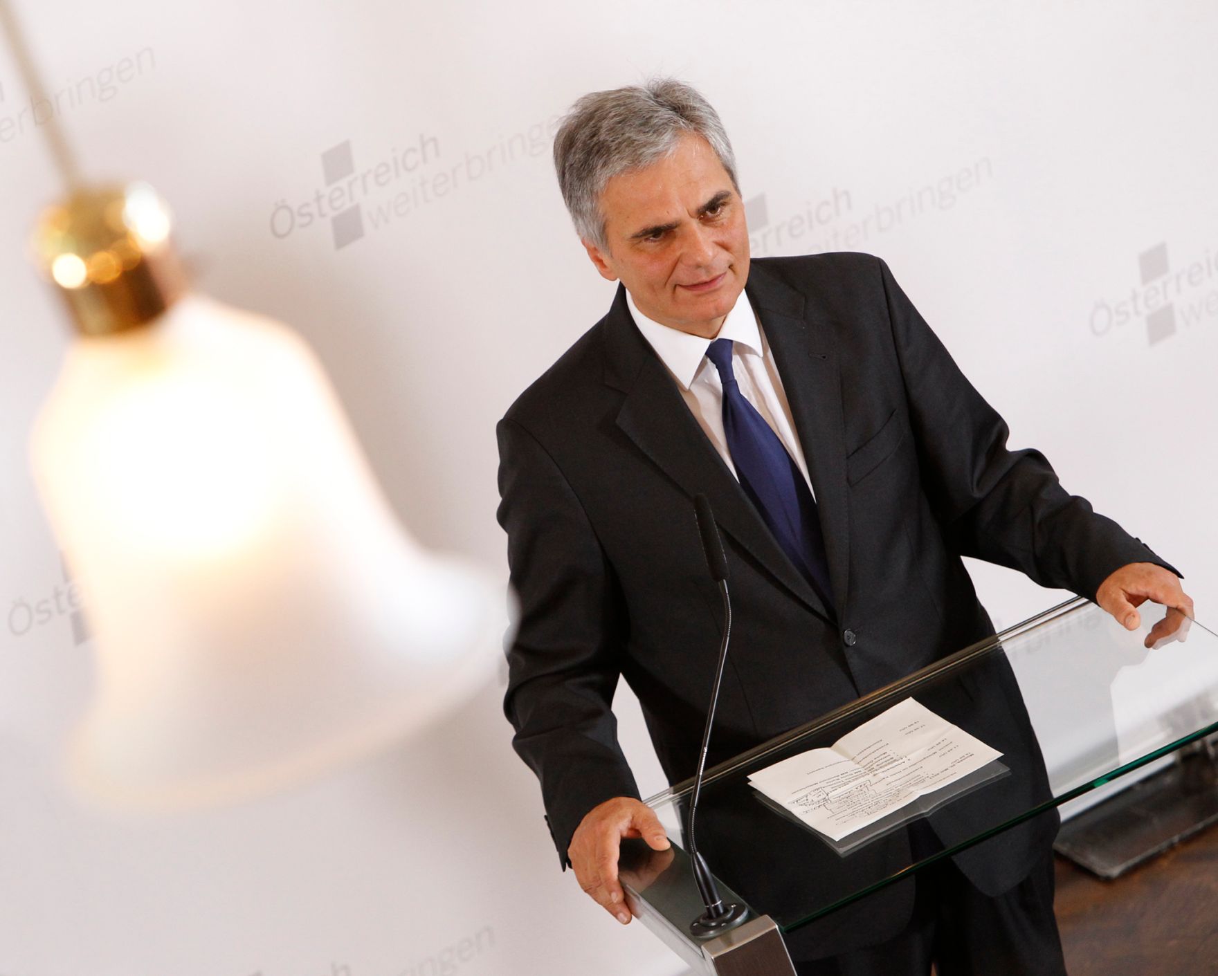 Am 30. Mai 2011 begann am Semmering die zweit&auml;gige Klausurtagung der Bundesregierung. Im Bild Bundeskanzler Werner Faymann bei der Pressekonferenz nach der 1. Arbeitssitzung.