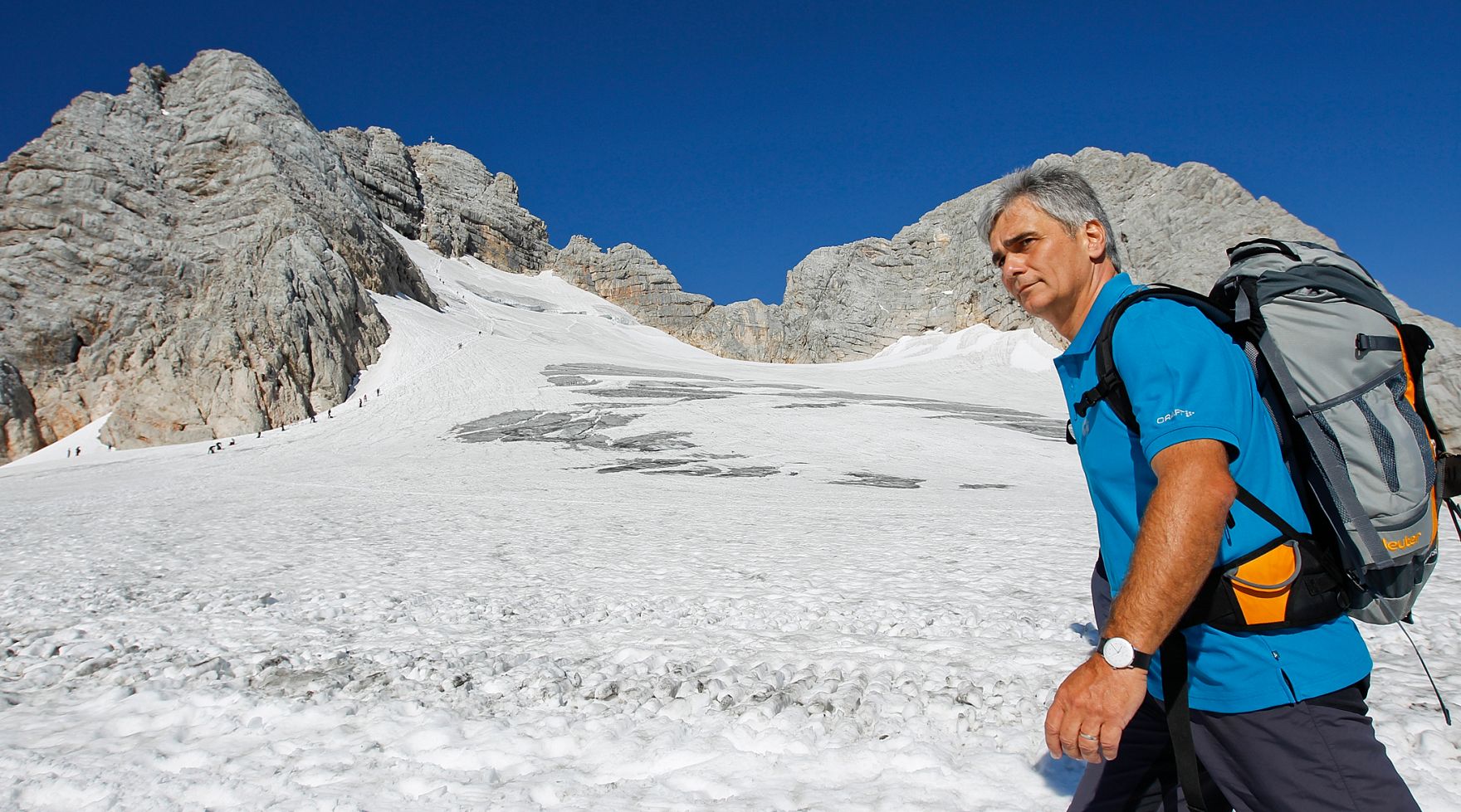 Am 18. August 2011 unternahm Bundeskanzler Werner Faymann eine Wanderung am Dachstein.
