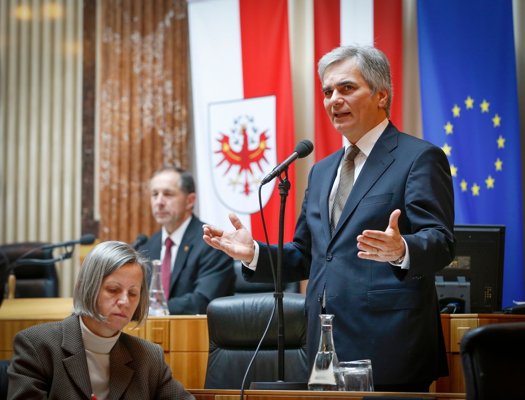 Am 20. Dezember 2012 sprach Bundeskanzler Werner Faymann in der Aktuellen Stunde im Bundesrat zum Thema &quot;Europ&auml;ische Perspektiven&quot; im Parlament.