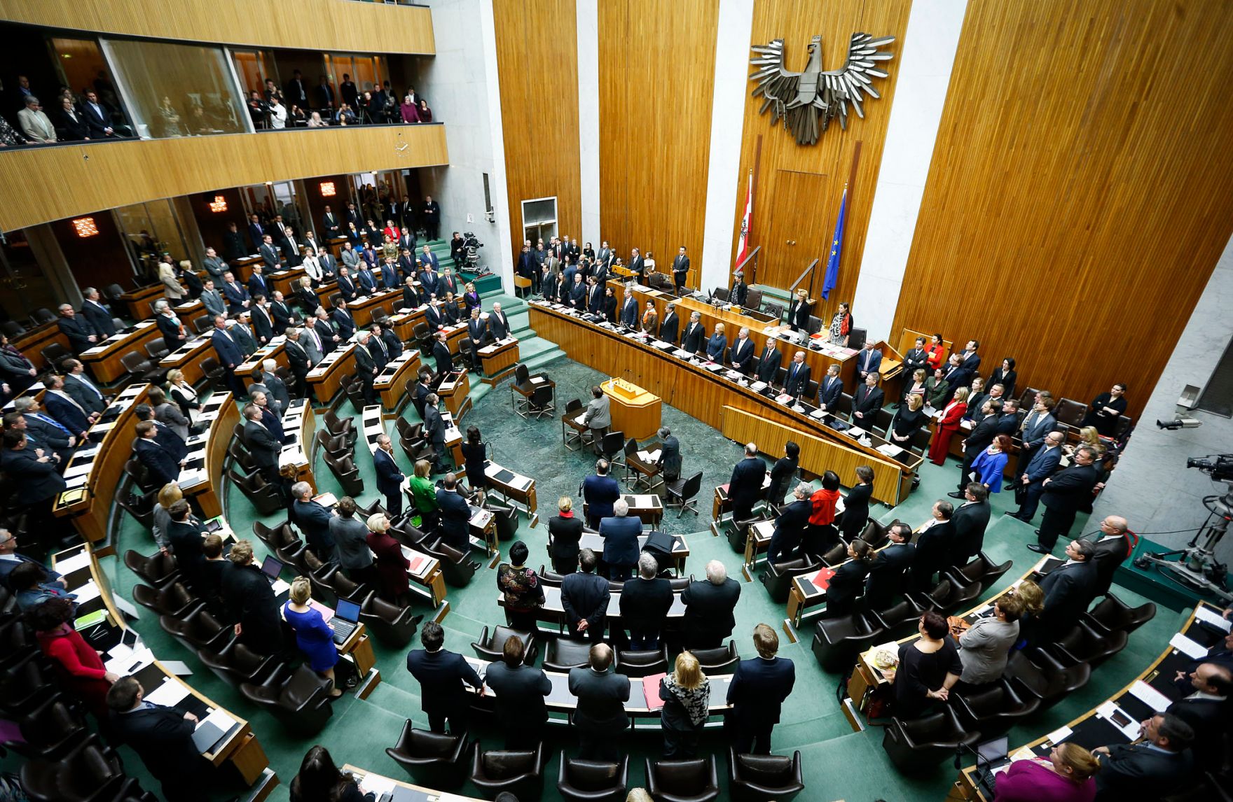 Am 17. Dezember 2013 stellte Bundeskanzler Werner Faymann im Nationalrat im Parlament das Arbeitsprogramm der Bundesregierung f&uuml;r die kommenden f&uuml;nf Jahre vor.
