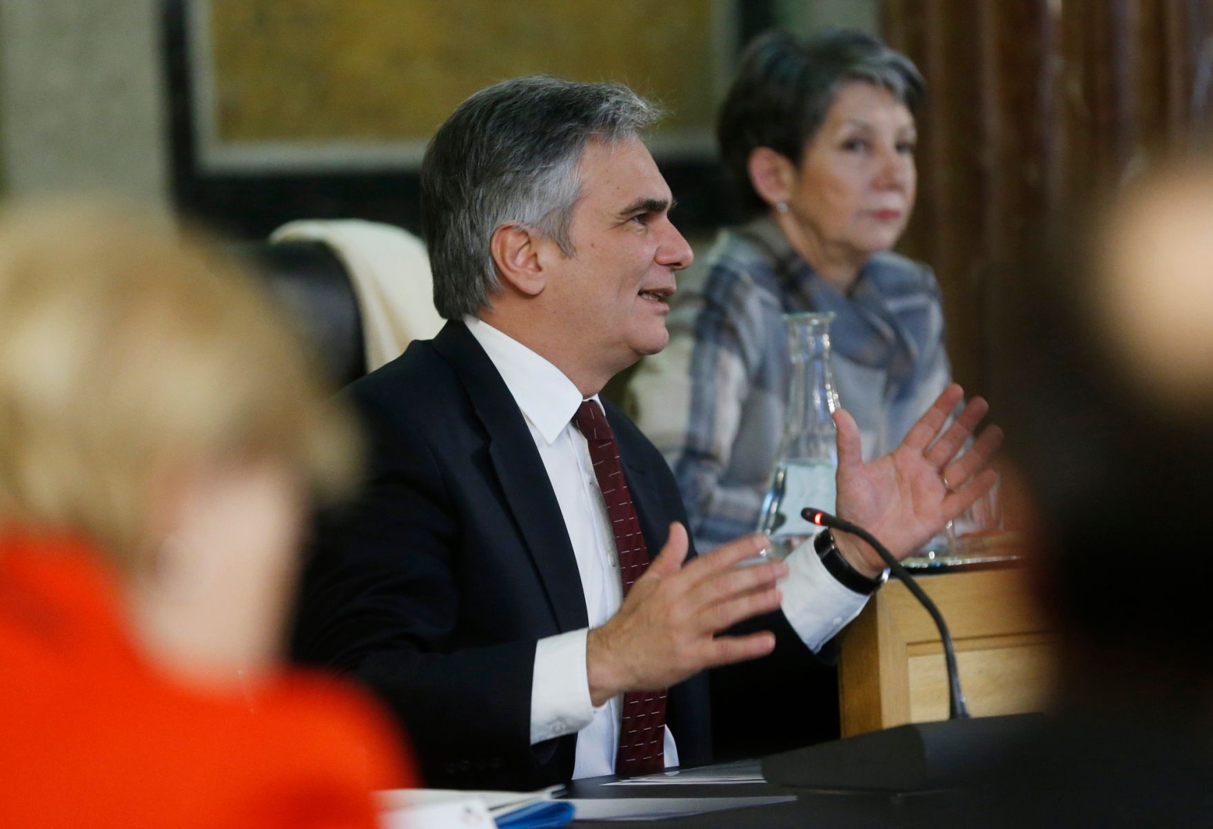 Am 18. Dezember 2013 sprach Bundeskanzler Werner Faymann (im Bild) beim EU-Hauptausschuss im Parlament.