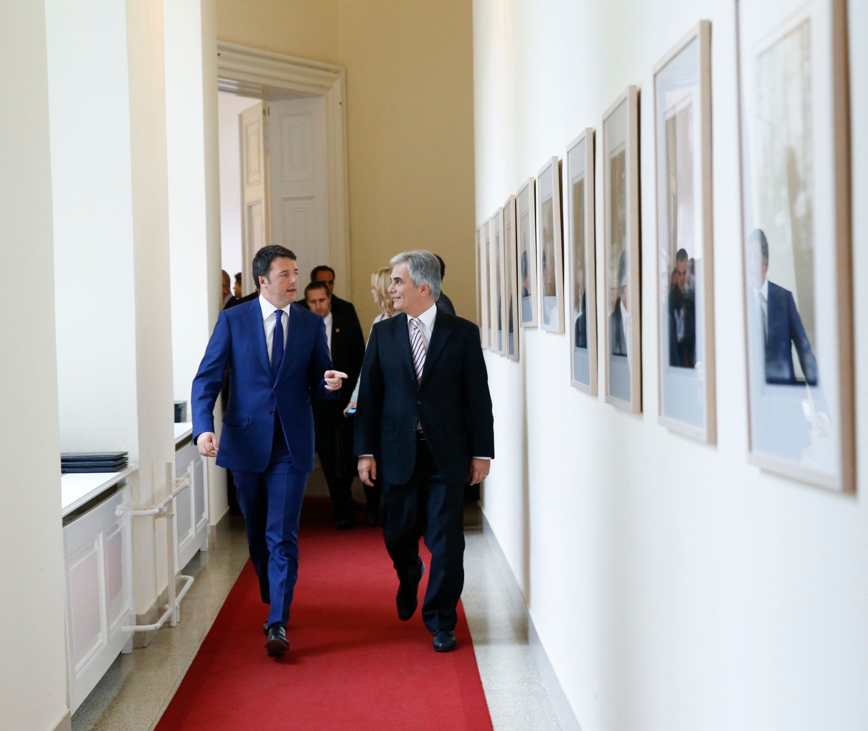 Am 24. November 2014 empfing Bundeskanzler Werner Faymann (r.) den italienische Ministerpr&auml;sident Matteo Renzi (l.) zu einem Arbeitsgespr&auml;ch im Bundeskanzleramt.