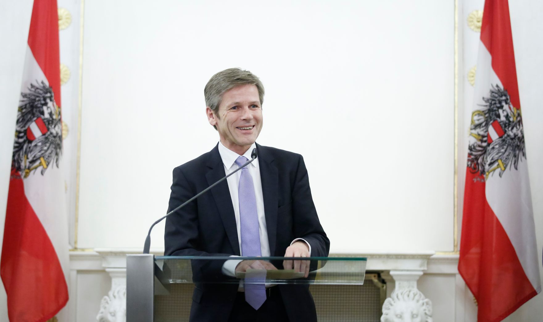 Am 2. Dezember 2014 &uuml;berreichte Bundeskanzler Werner Faymann und Kunst- und Kulturminister Josef Ostermayer (im Bild) das &Ouml;sterreichische Ehrenkreuz f&uuml;r Wissenschaft und Kunst an den Kolping- Ehrenpr&auml;ses Ludwig Zack.