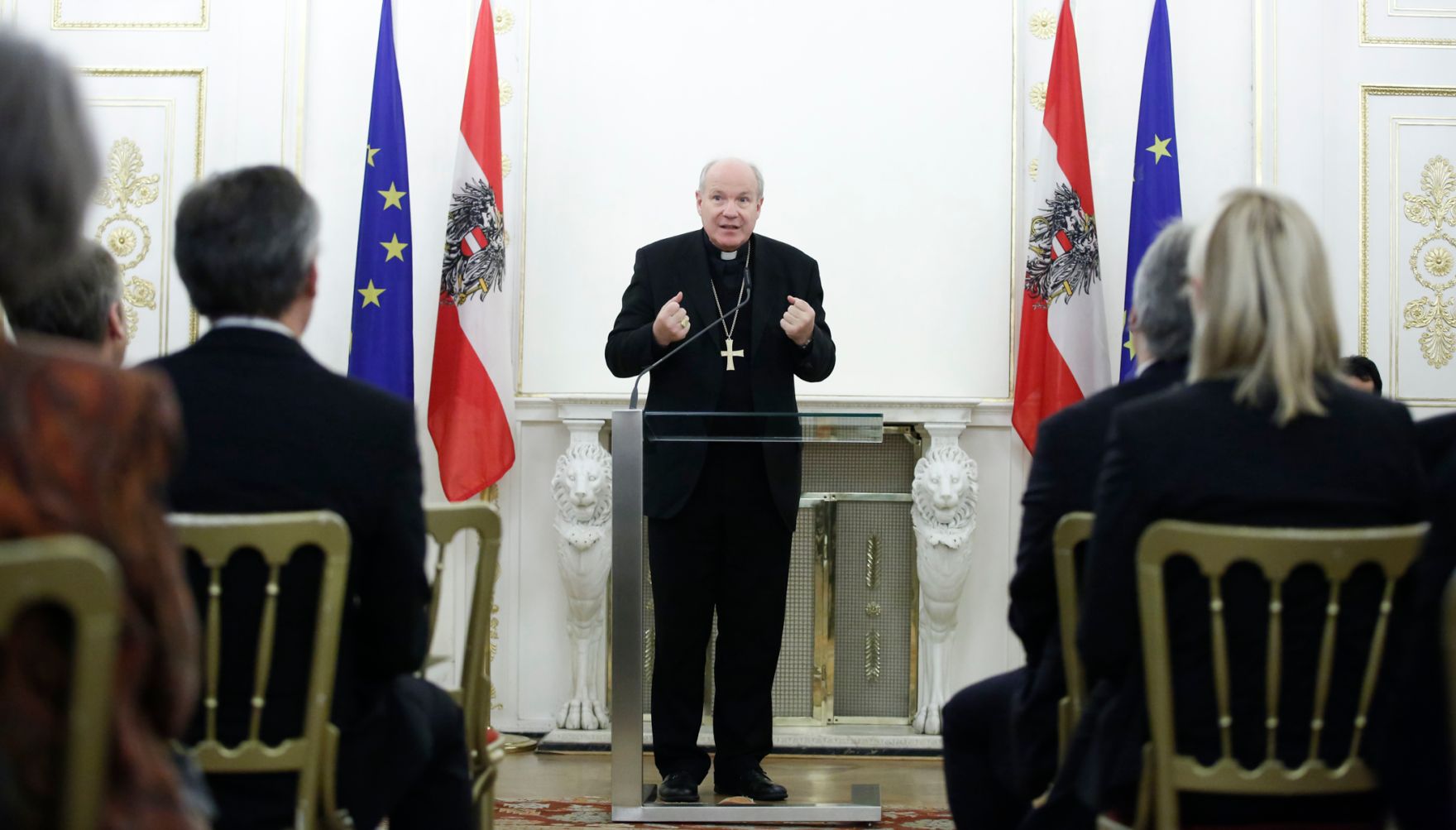 Am 2. Dezember 2014 &uuml;berreichte Bundeskanzler Werner Faymann und Kunst- und Kulturminister Josef Ostermayer das &Ouml;sterreichische Ehrenkreuz f&uuml;r Wissenschaft und Kunst an den Kolping- Ehrenpr&auml;ses Ludwig Zack. Im Bild Kardinal Christoph Sch&ouml;nborn.