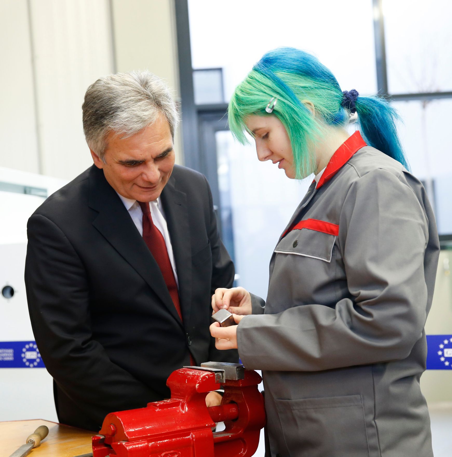 Am 3. Dezember 2014 er&ouml;ffnete Bundeskanzler Werner Faymann das Lehrlingsausbildungszentrum Villach, GPS &ndash; Gemeinn&uuml;tziges Personalservice K&auml;rnten GmbH.