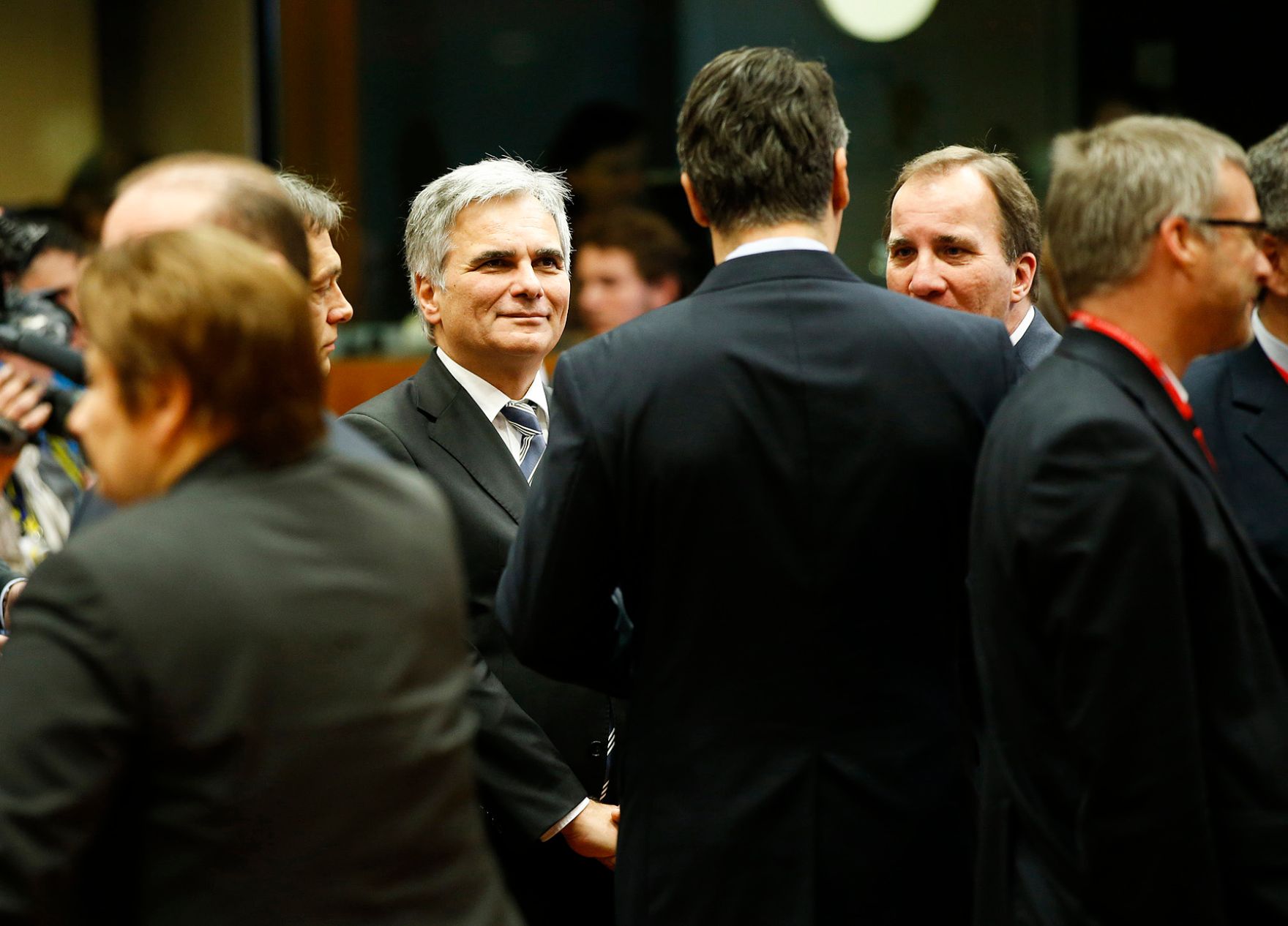 Am 18. Dezember 2014 begann in Br&uuml;ssel der Europ&auml;ische Rat der EU-Staats- und Regierungschefs. Im Bild Bundeskanzler Werner Faymann (l.) mit dem schwedischen Premierminister Stefan L&ouml;fven (r.).