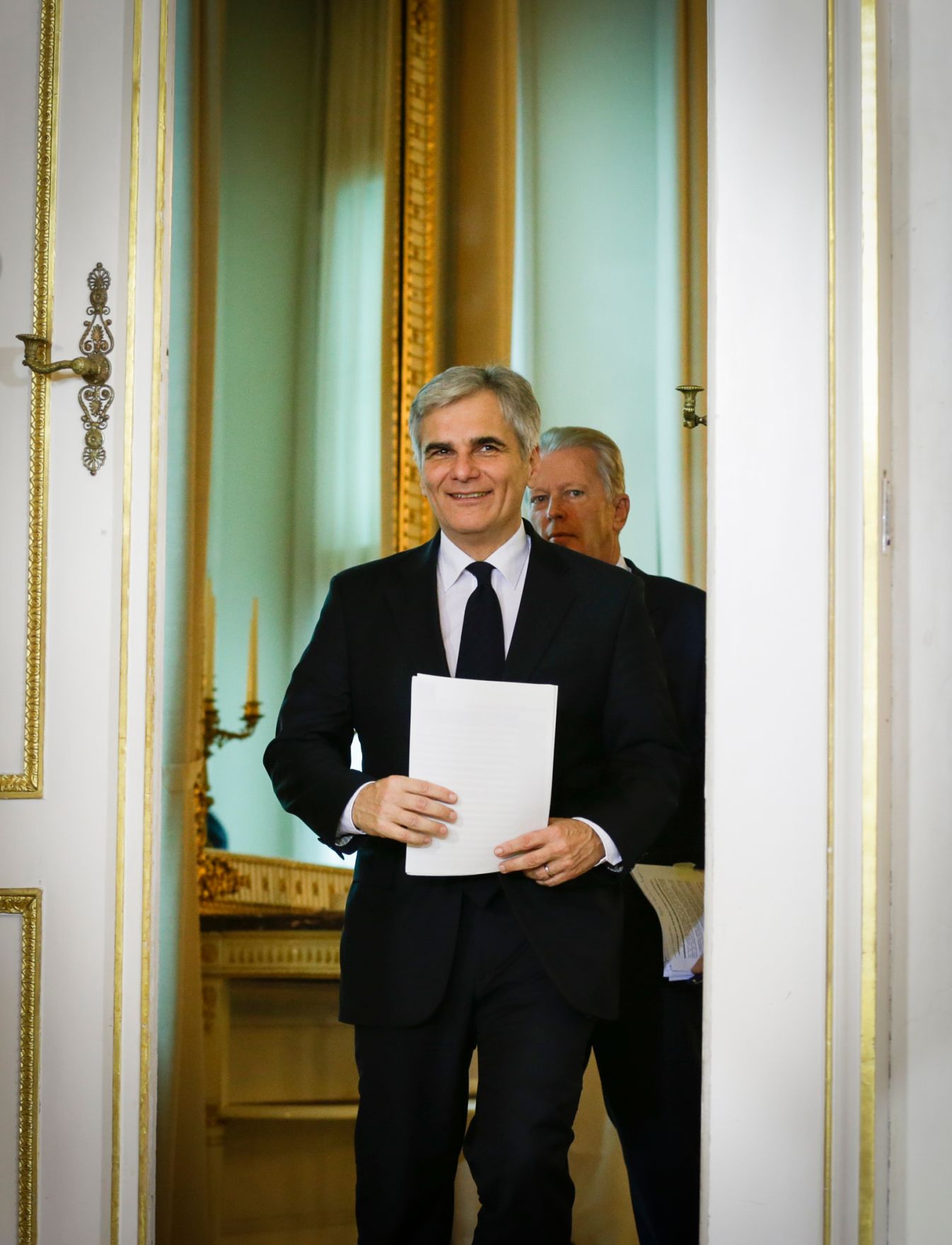 Bundeskanzler Werner Faymann beim Pressefoyer nach dem Ministerrat am 9. Dezember 2015. 