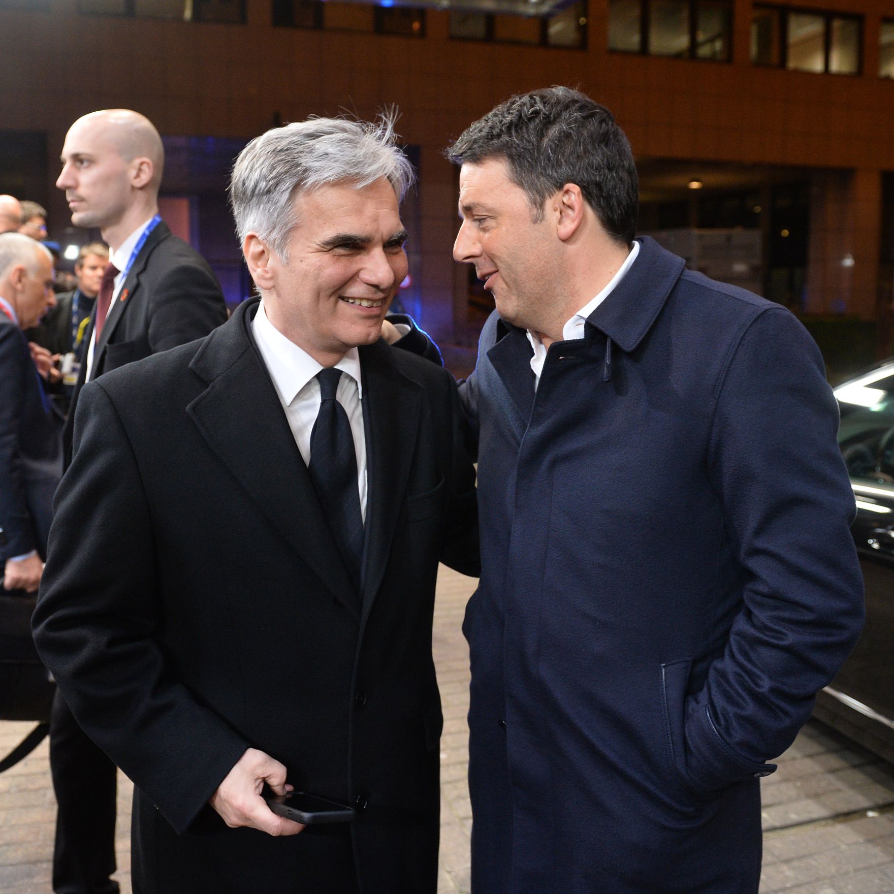 Vom 17.-18. M&auml;rz 2016 fand in Br&uuml;ssel der Europ&auml;ische Rat der Staats- und Regierungschefs statt. Im Bild Bundeskanzler Werner Faymann (l.) mit dem italienischen Ministerpr&auml;sidenten Matteo Renzi (r.).