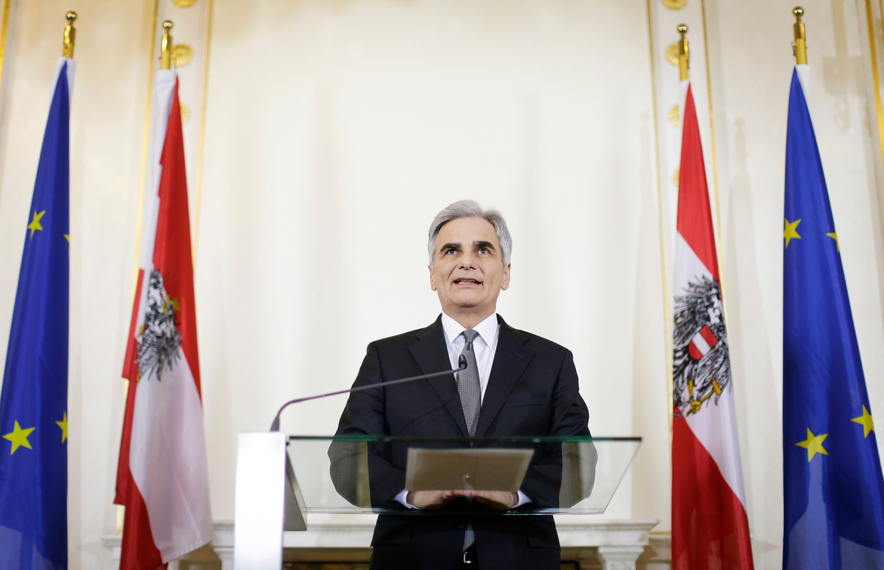 Am 22. M&auml;rz 2016 gab Bundeskanzler Werner Faymann ein Pressestatement zu den Anschl&auml;gen in Br&uuml;ssel.
