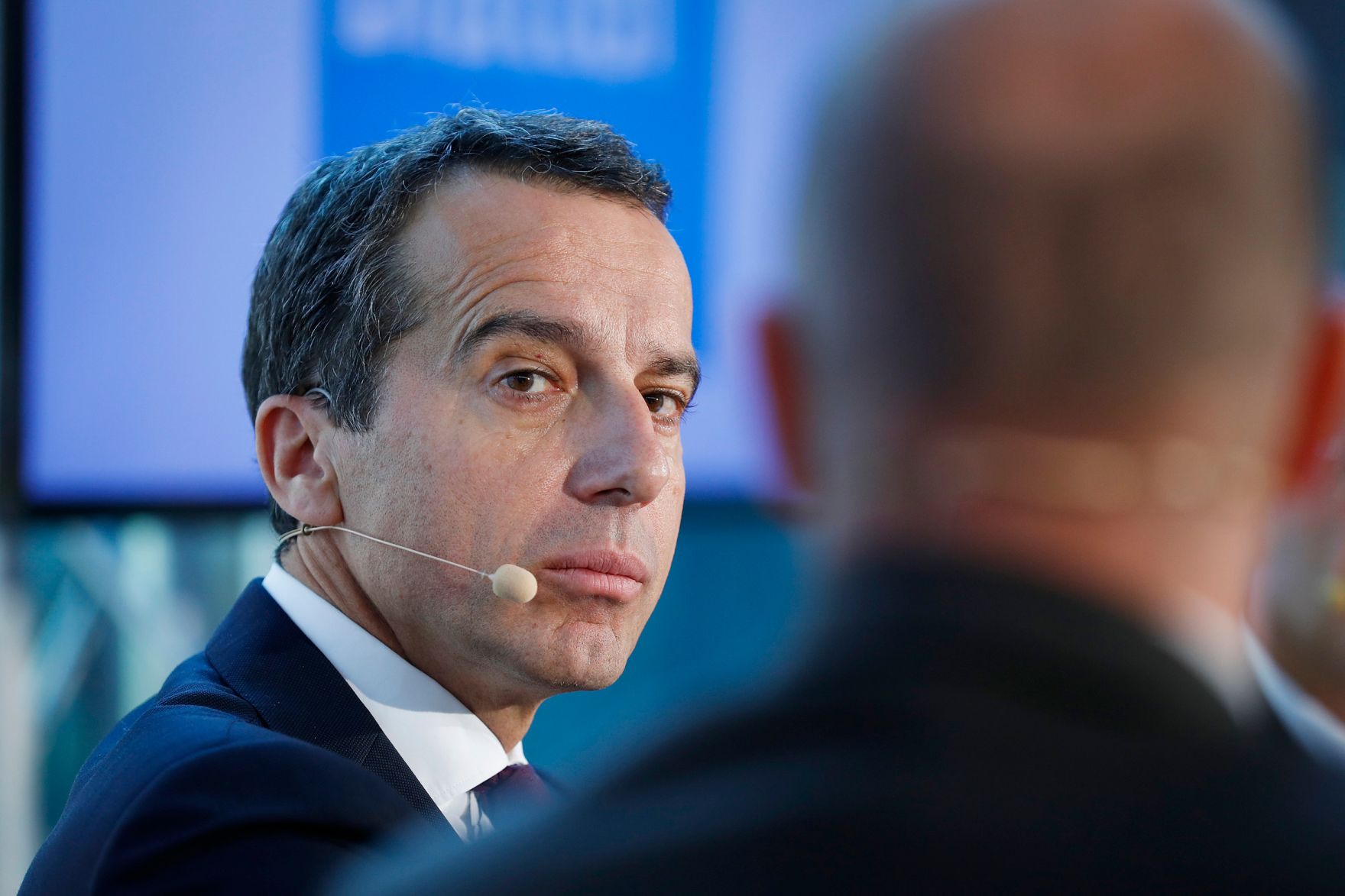 Am 18. Oktober 2016 besuchte Bundeskanzler Christian Kern (im Bild) das Bundesland Burgenland. Im Bild beim Pressegespr&auml;ch mit Publikumsbeteiligung mit Bezirksbl&auml;tter-Chefredakteur Christian Uchann und BVZ-Chefredakteur Markus Stefanitsch.