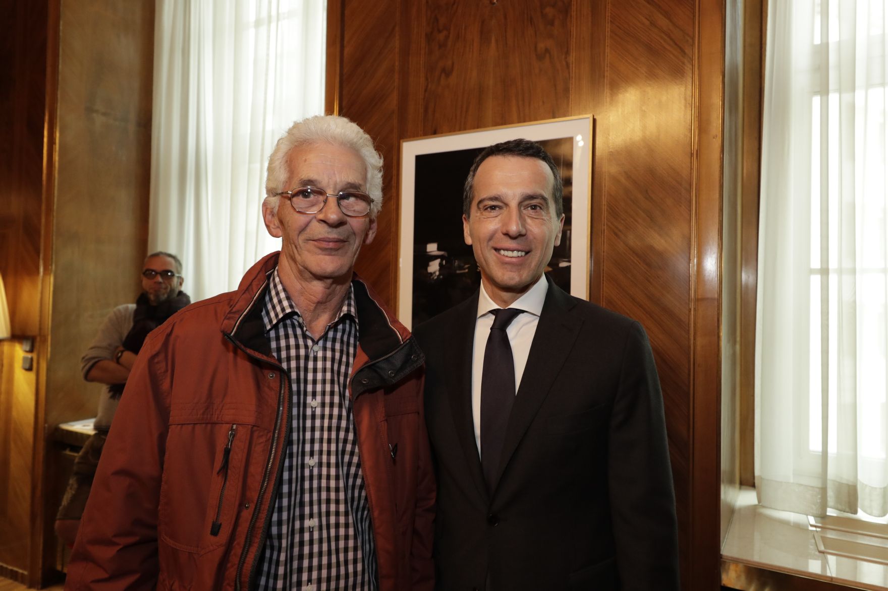 Am 26. Oktober 2016 empfing Bundeskanzler Christian Kern im Rahmen des Nationalfeiertages Besucherinnen und Besucher im Bundeskanzleramt.
