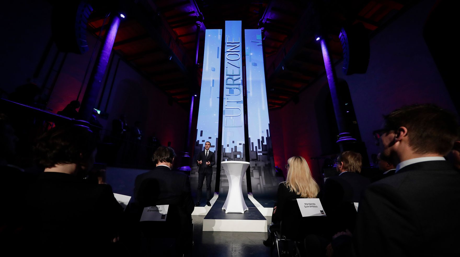 Am 10. November 2016 er&ouml;ffnete Bundeskanzler Christian Kern den futurezone Award 2016.