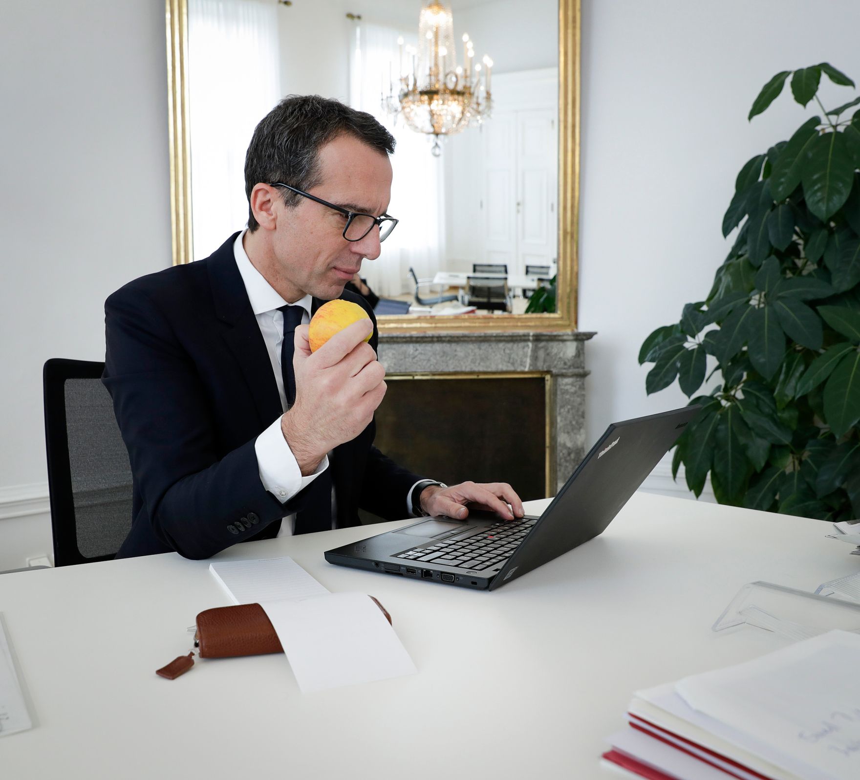 Am 10. November 2016 empfing Bundeskanzler Christian Kern eine Delegation des Bundesostbauverbands &Ouml;sterreich zu einem Gespr&auml;ch.