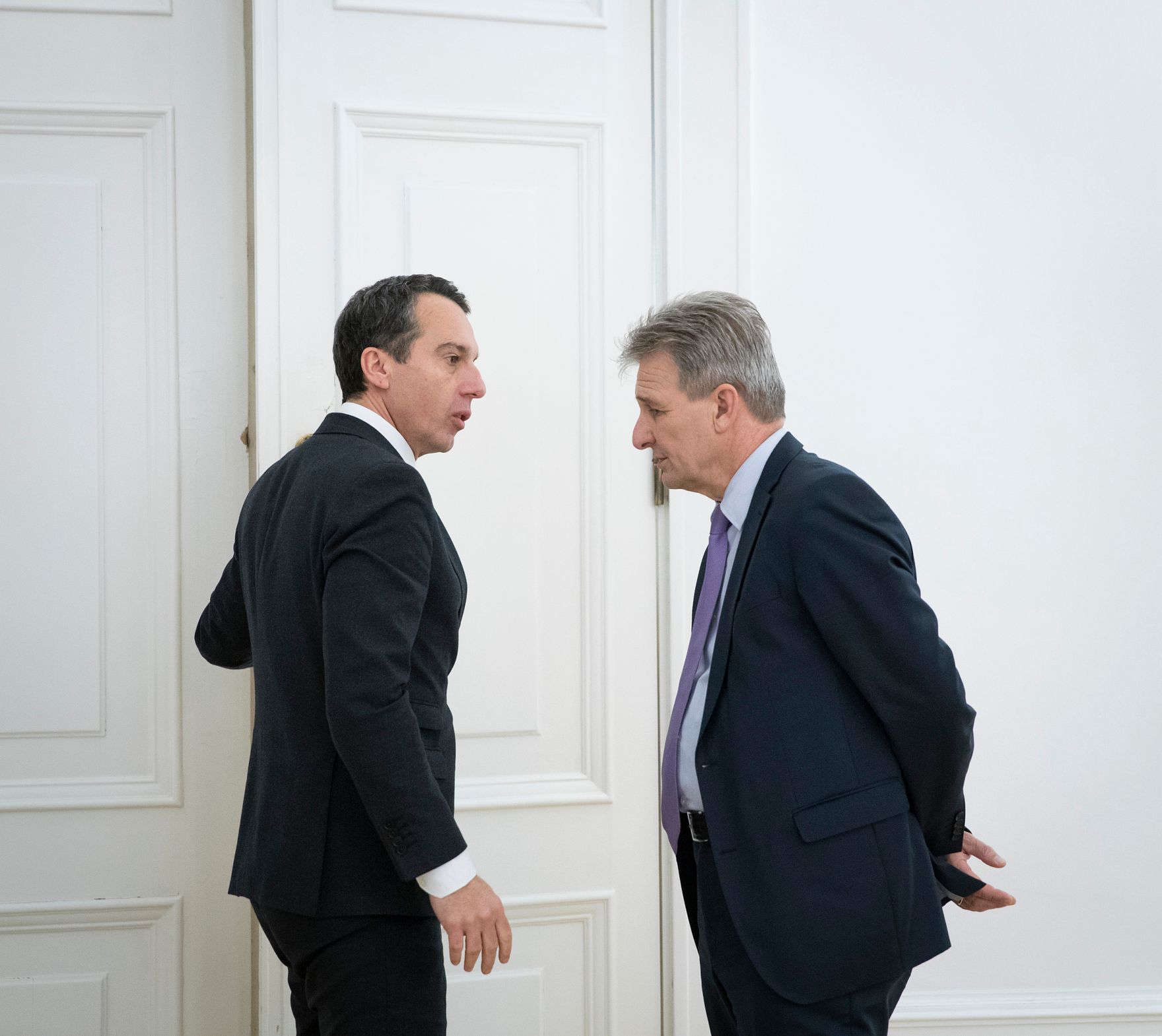 Am 30. November 2016 empfing Bundeskanzler Christian Kern (l.) den Pr&auml;sidenten des &Ouml;sterreichischen Gewerkschaftsbundes Erich Foglar (r.) und die Generalsekret&auml;rin des britischen Trades Union Congress Frances O'Grady zu einem Gespr&auml;ch im Bundeskanzleramt.