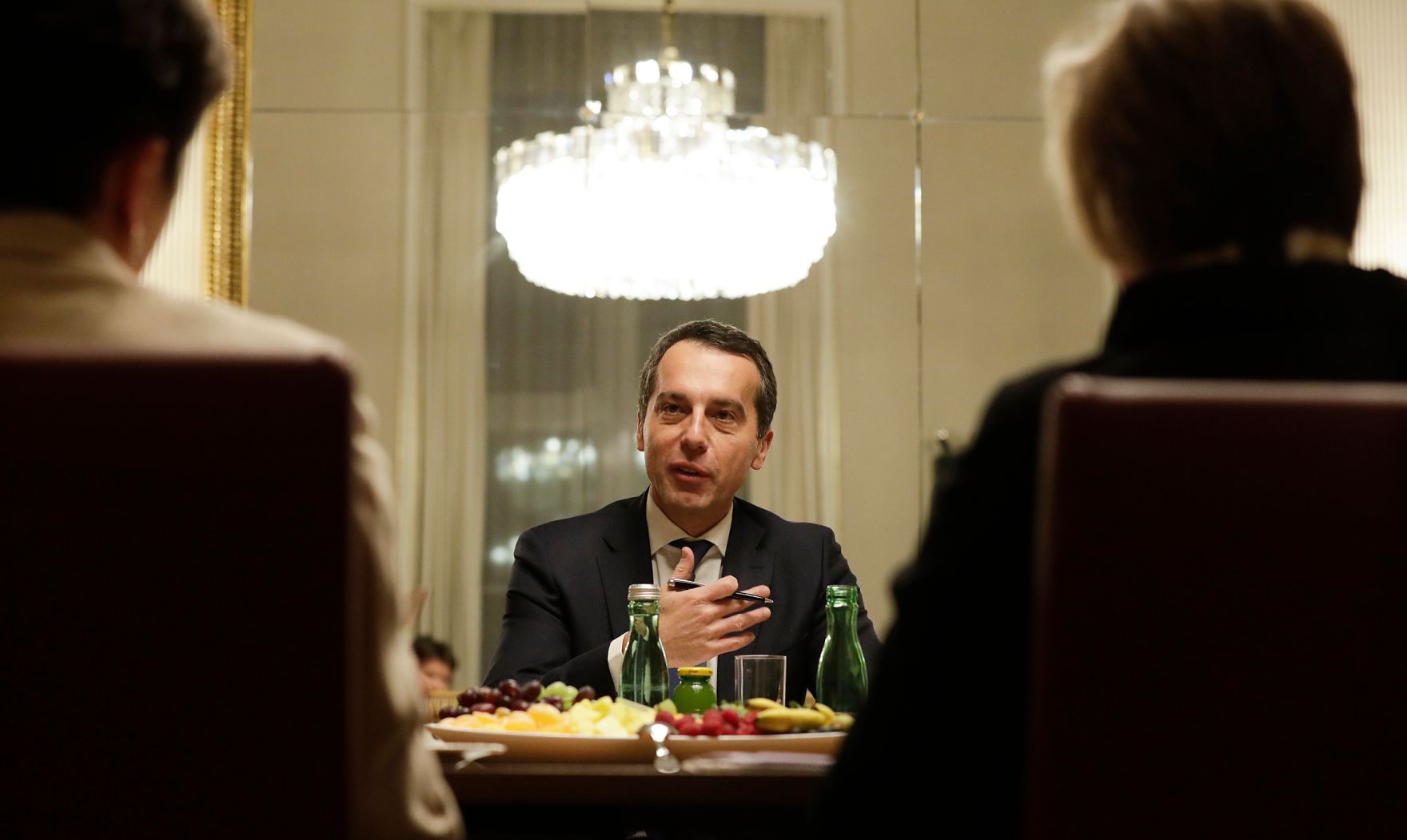 Am 1. Dezember 2016 empfing Bundeskanzler Christian Kern Frauen in der Wirtschaft zu einem Gespr&auml;ch.