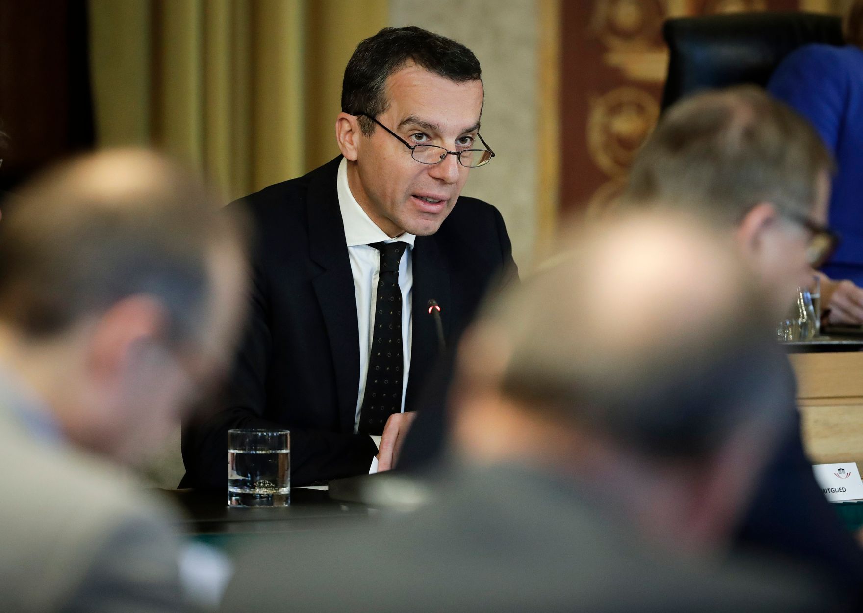 Am 13. Dezember 2016 sprach Bundeskanzler Christian Kern (im Bild) beim EU-Hauptausschuss im Parlament.