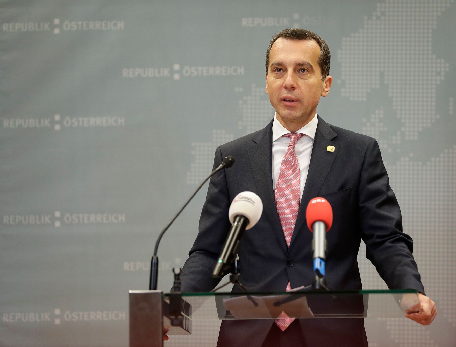 Am 15. Dezember 2016 fand in Br&uuml;ssel der Europ&auml;ische Rat der Staats- und Regierungschefs statt. Im Bild Bundeskanzler Christian Kern bei der Pressekonferenz nach dem Europ&auml;ischen Rat.