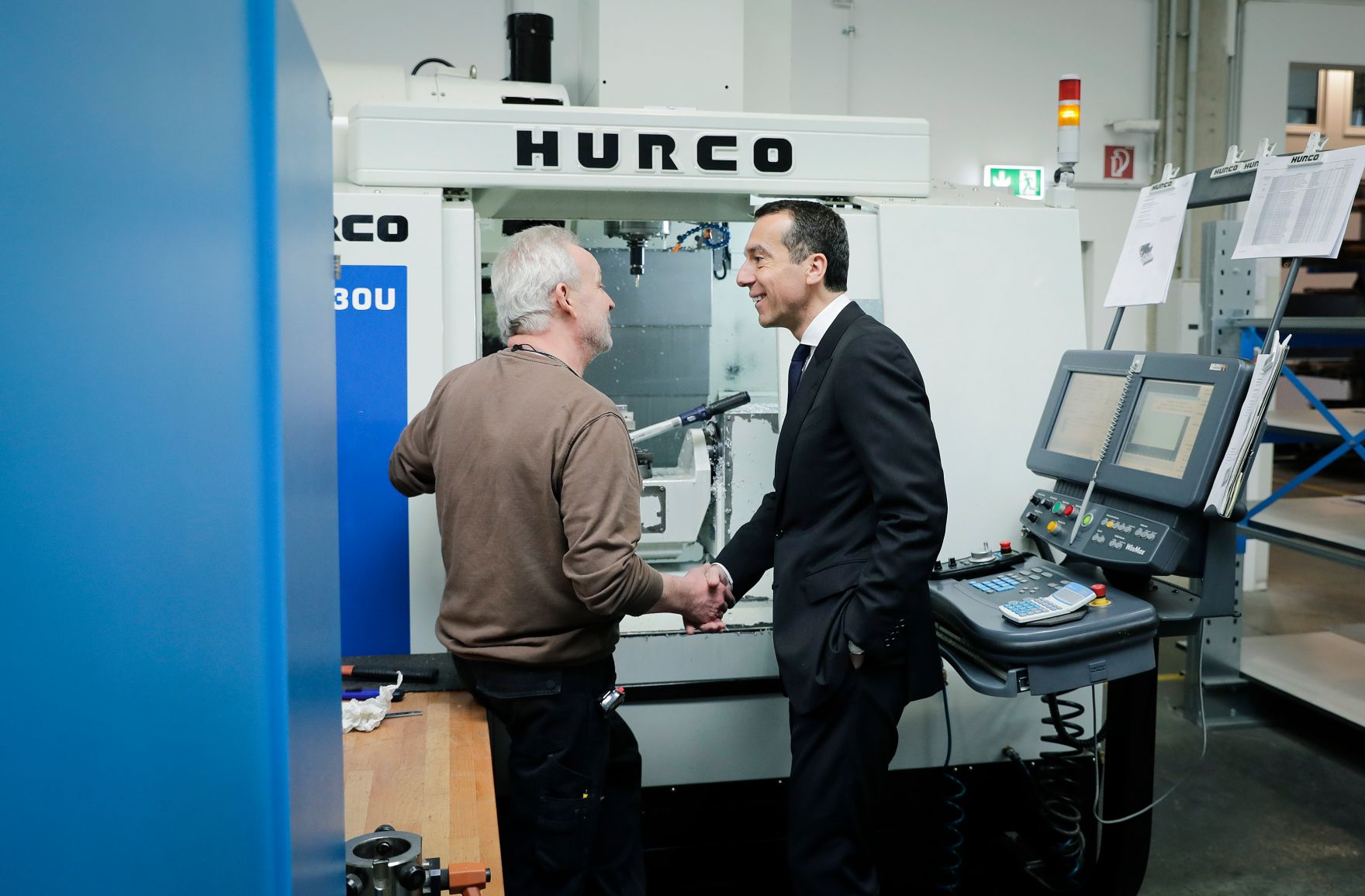 Am 22. Februar 2017 besuchte Bundeskanzler Christian Kern die Firma F. LIST GMBH in Thomasberg.