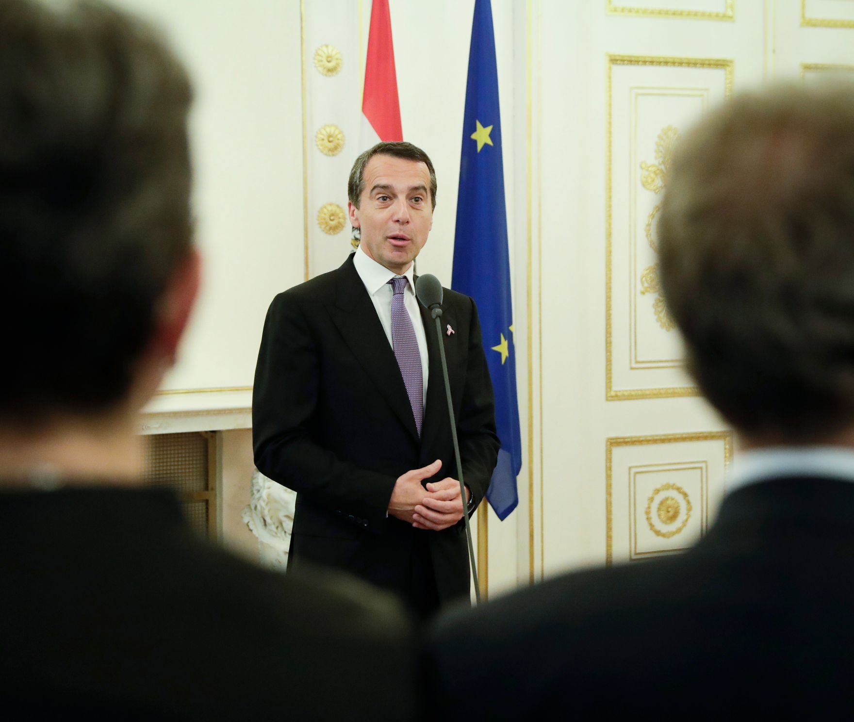 Am 6. Juni 2017 gab Bundeskanzler Christian Kern (im Bild) einen Empfang anl&auml;sslich "Konzert im Burgtheater Life-Ball".