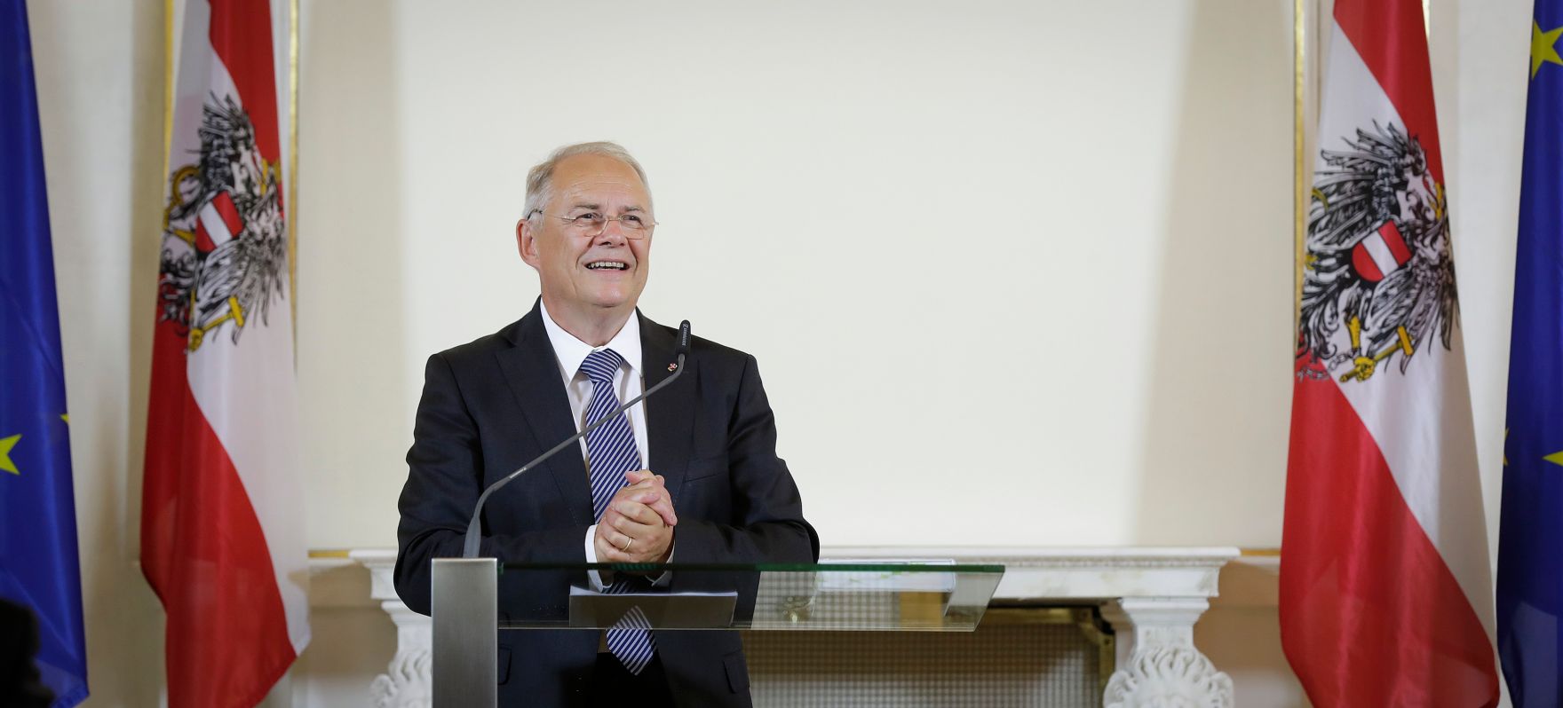 Am 13. Juni 2017 fand die Buchpr&auml;sentation "Die Staatskanzlei" im Bundeskanzleramt statt. Im Bild Manfred Matzka.