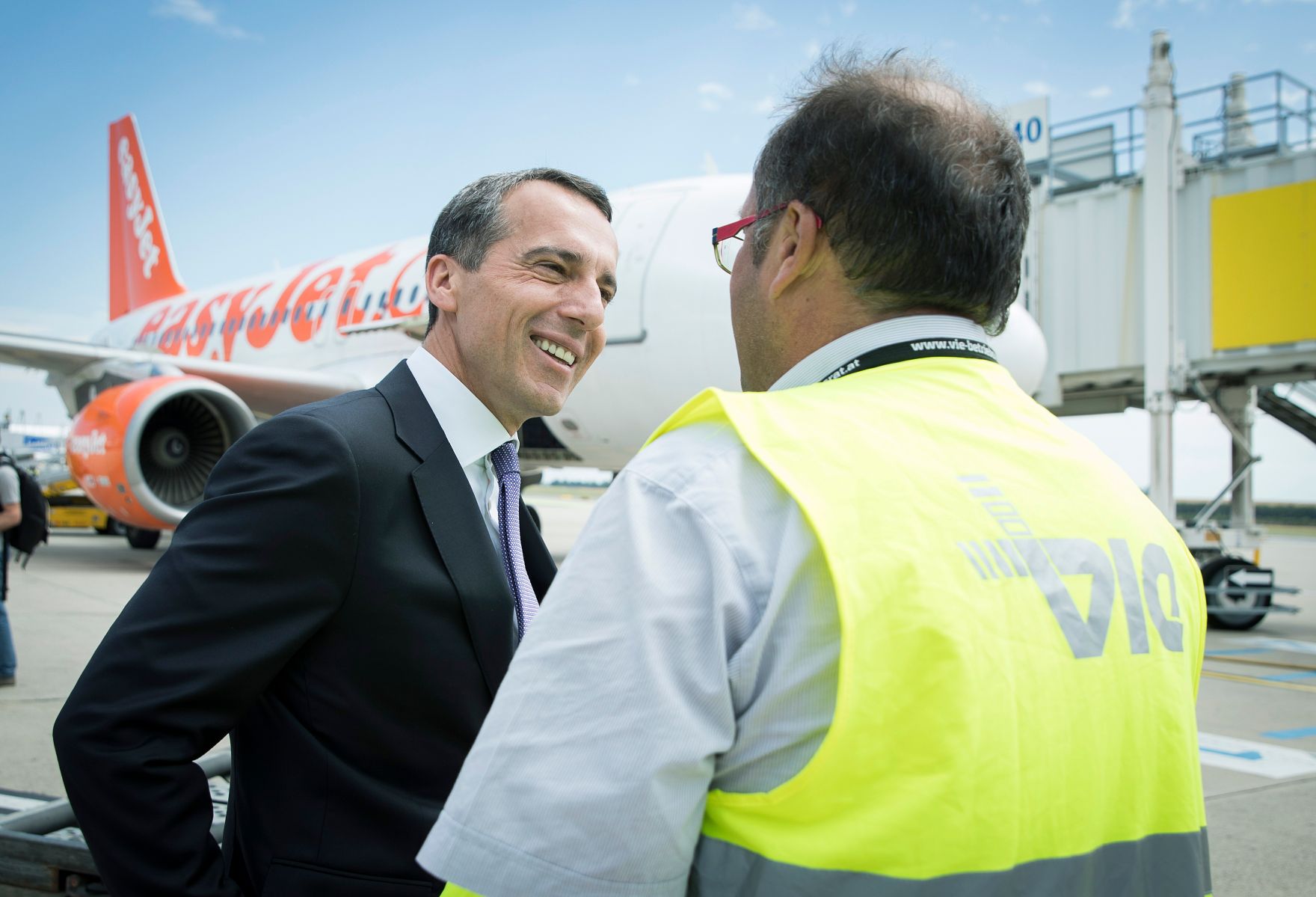 Am 14. Juli 2017 gab Bundeskanzler Christian Kern ein Pressestatement zur Er&ouml;ffnung eines Standorts von Easyjet in Wien.