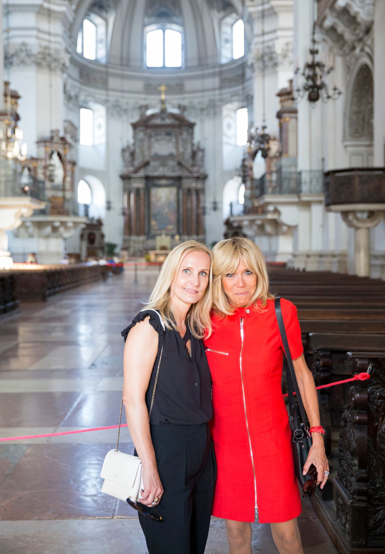 Am 23. August 2017 absolvierten Brigitte Macron (r.) und Eveline Steinberger-Kern (l.) im Rahmen des Besuchs des franz&ouml;sischen Pr&auml;sidenten Emmanuel Macron bei Bundeskanzler Christian Kern ein Damenprogramm.