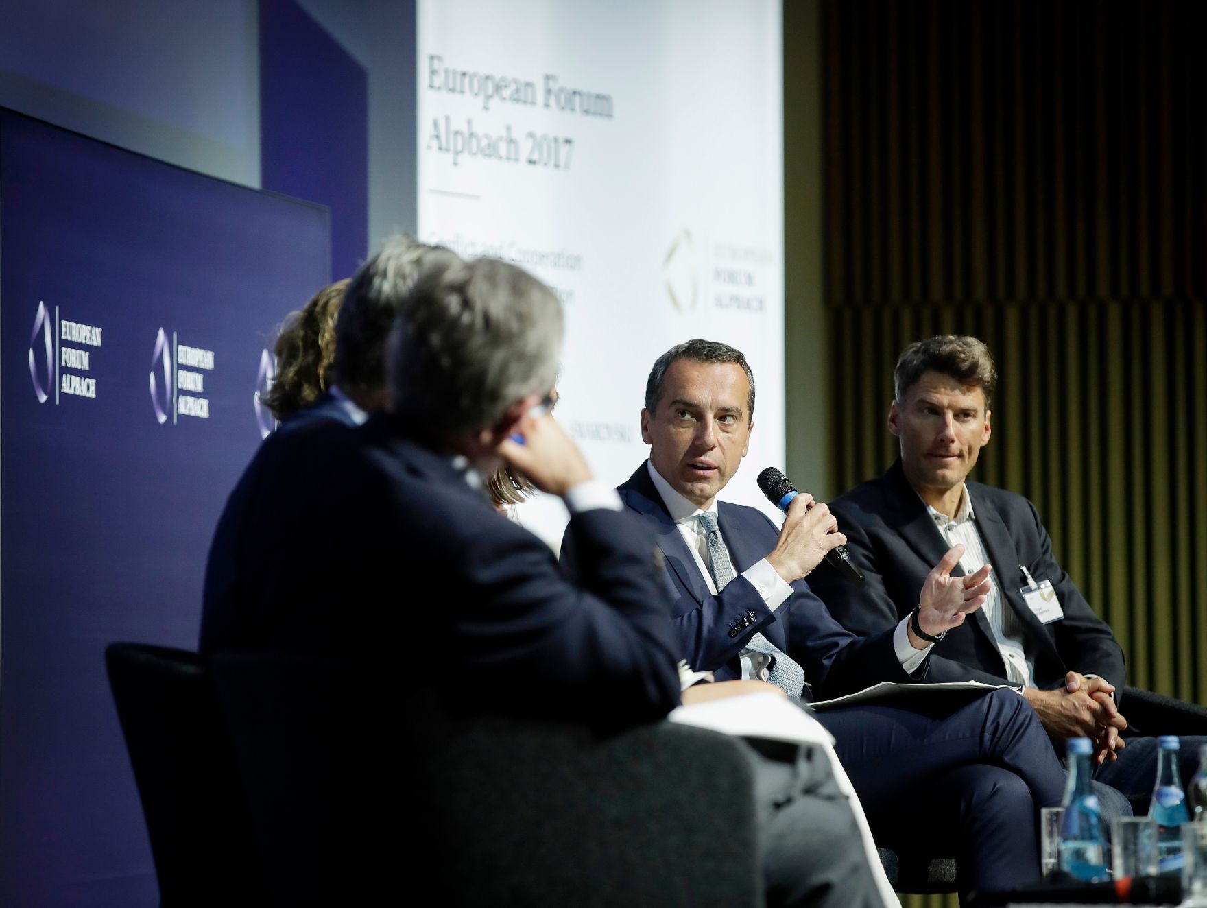 Am 28. August 2017 nahm Bundeskanzler Christian Kern (l.) am Europ&auml;ischen Forum Alpbach teil. Im Bild mit dem B&uuml;rgermeister der Stadt Vancouver Gregor Robertson (r.).