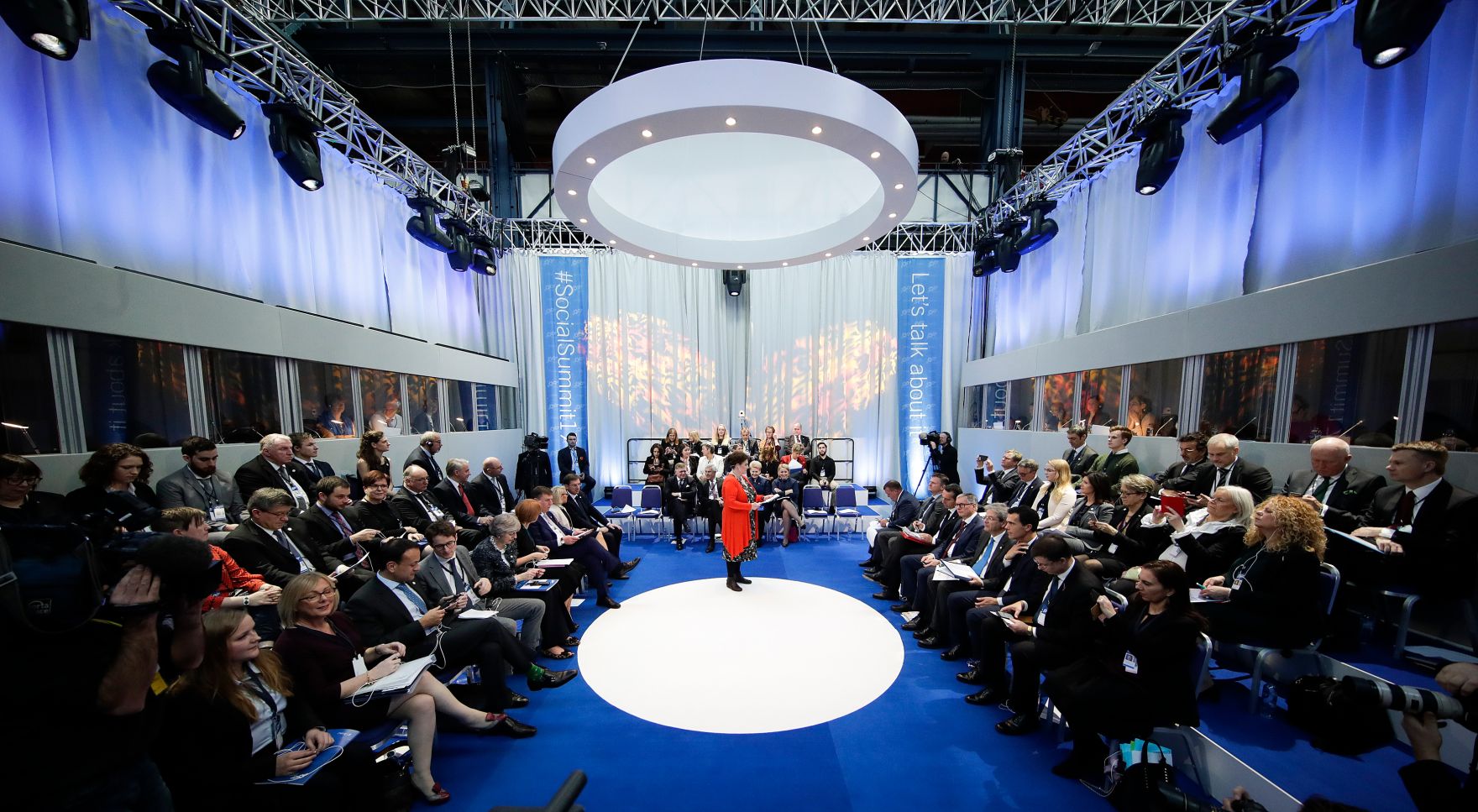 Am 17. November 2017 fand der Sozialgipfel der Europ&auml;ischen Staats- und Regierungschefs in G&ouml;teborg statt.