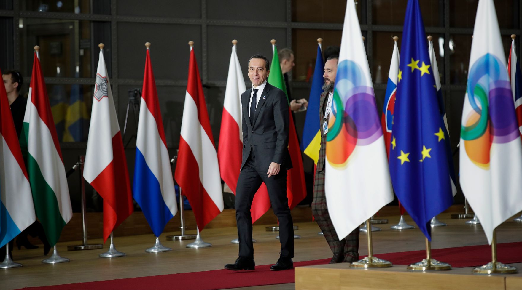 Am 24. November 2017 fand der 5. Ostpartnerschafts-Gipfel mit den Europ&auml;ischen Staats- und Regierungschefs in Br&uuml;ssel statt. Im Bild Bundeskanzler Christian Kern beim Pressestatement.