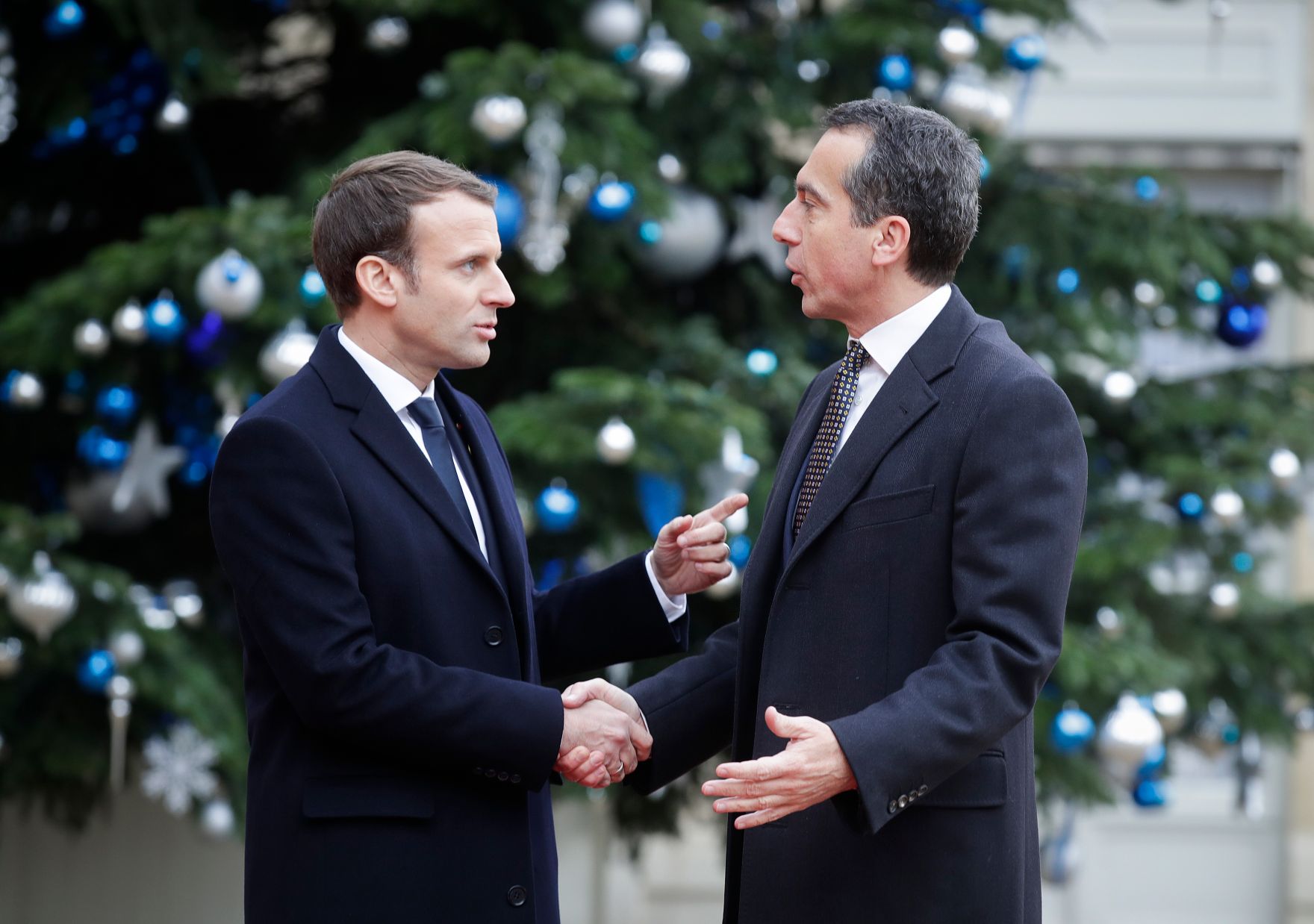 Am 12. Dezember 2017 fand ein Klimagipfel in Paris statt. Im Bild Bundeskanzler Christian Kern (r.) mit dem franz&ouml;sischen Pr&auml;sidenten Emmanuel Macron (l.).